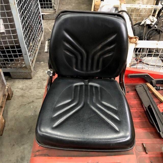 Seat for Linde P60, Series 126 Linde Grammer B12 (1264331000)