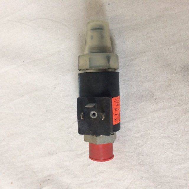 Valve for Caterpillar Caterpillar  (RL474774)