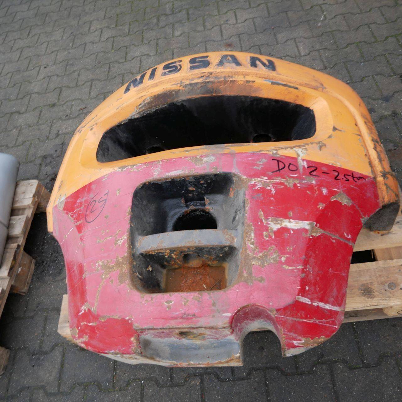 Counterweight for Nissan D02-DX25 Nissan