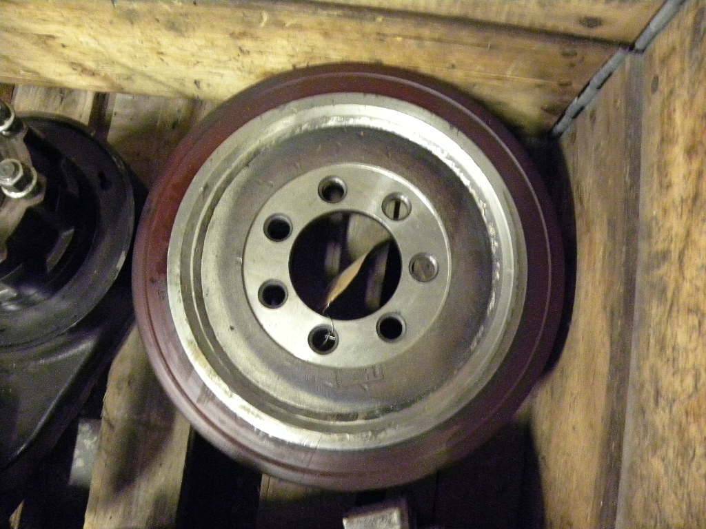 Drive wheel for Caterpillar Caterpillar NR 16N