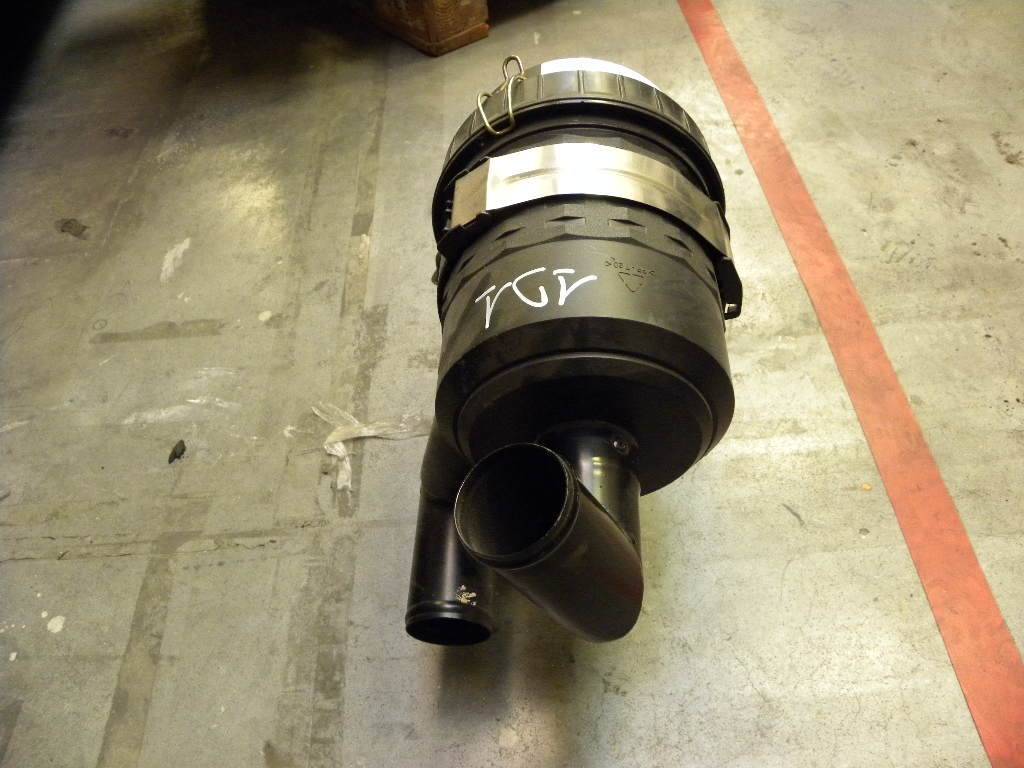 Air cleaner from Nissan Nissan  (16546FA01A)