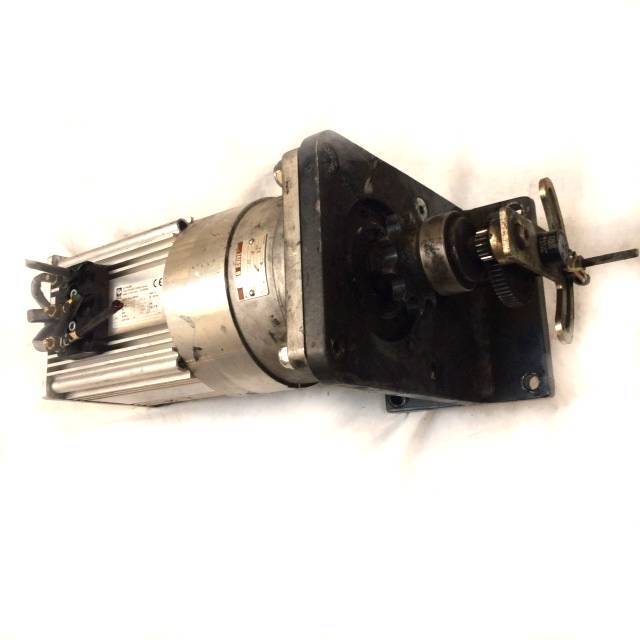 Schwars Steering motor  Akos 120.2.2405103 (0942712)