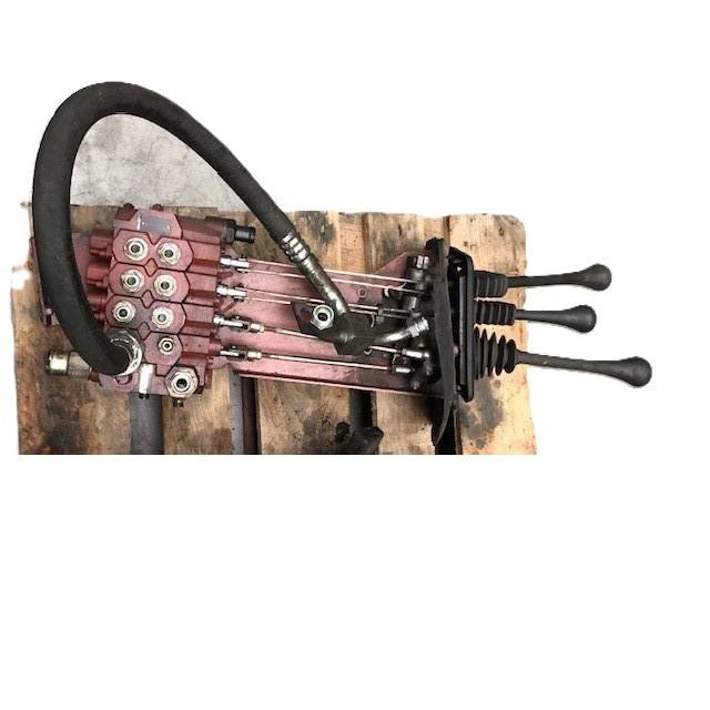 Valve control 4 spool for Linde /353/ Linde H50/60/70/80 Series 353-01/353-02/353-03 (0009442701)