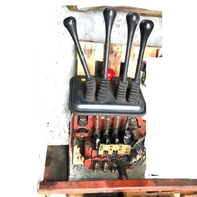 Hydraulic control valve for Line 337 series Linde E35P, Series 337 (3374405701)