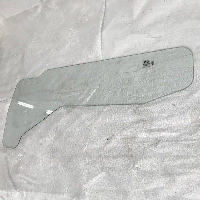 Glass for Komatsu/Fiat Komatsu  (9848035)
