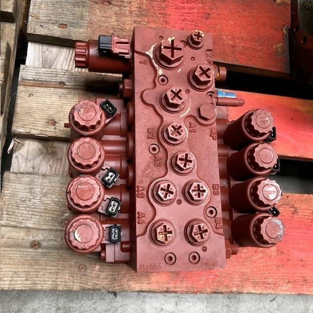Hydraulic control valve for Linde Linde  (0009445721)