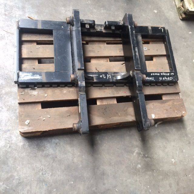 Fork carriage 1190 mm for CAT. Caterpillar GP45N