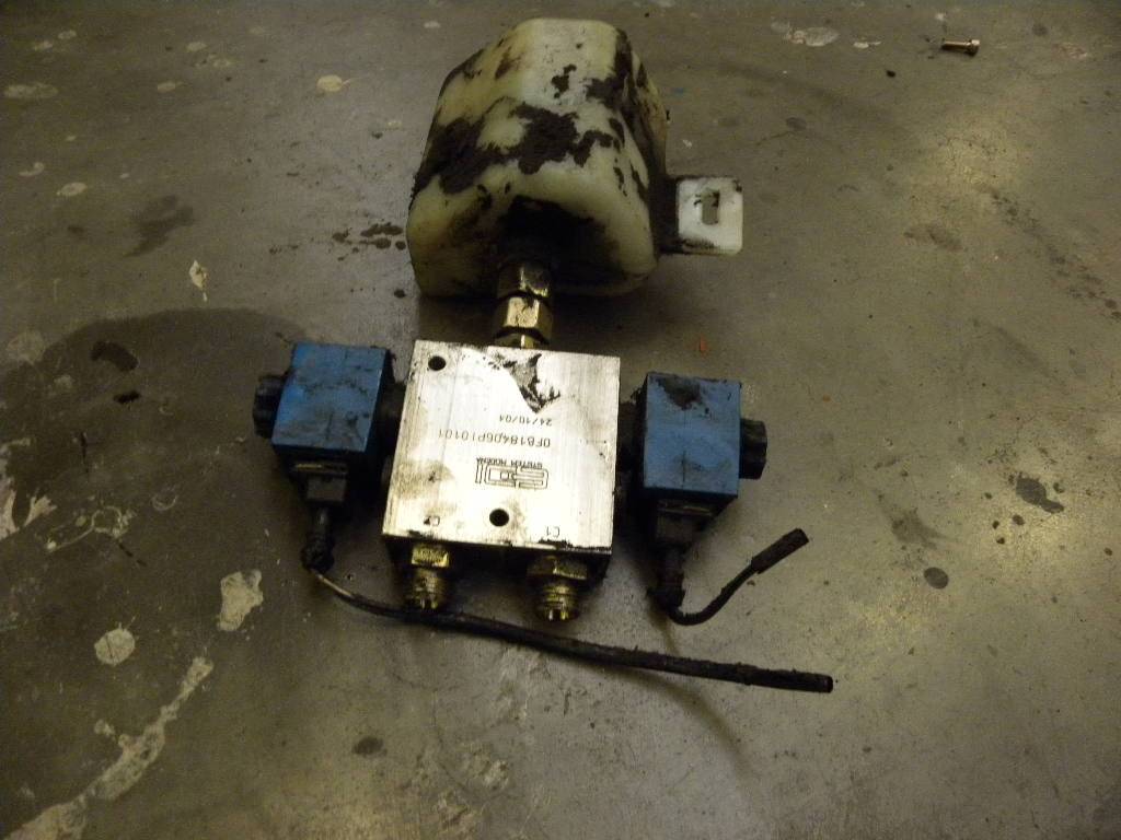 Control valve for Om Pimespo TSX20 OM Pimespo Fiat  (452208502)