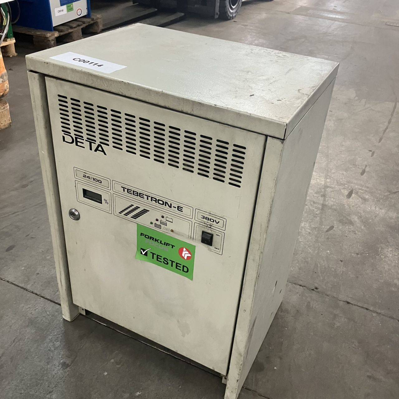Benning 24V/100A Tebetron E Benning 24V/100A Tebetron E