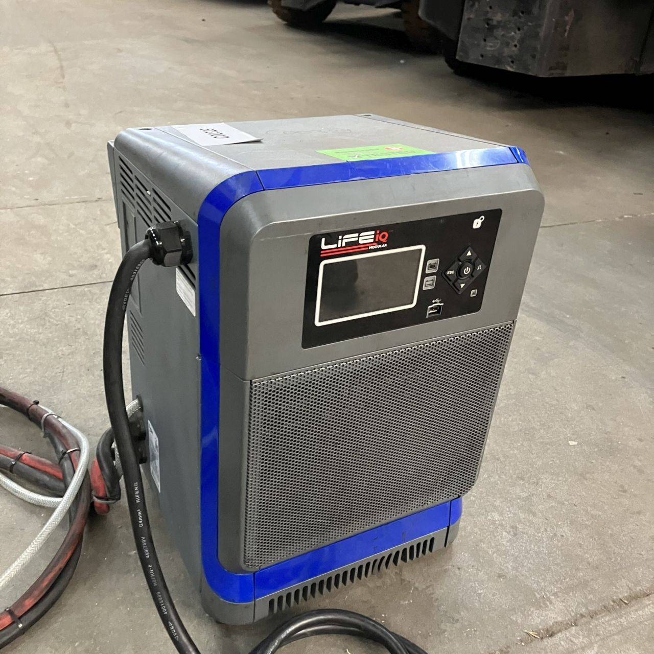 TC3IQ/4modules 72V-80V/160A-144A Life Tech Hawker TC3IQ/4modules 72V-80V/160A-144A Life Tech