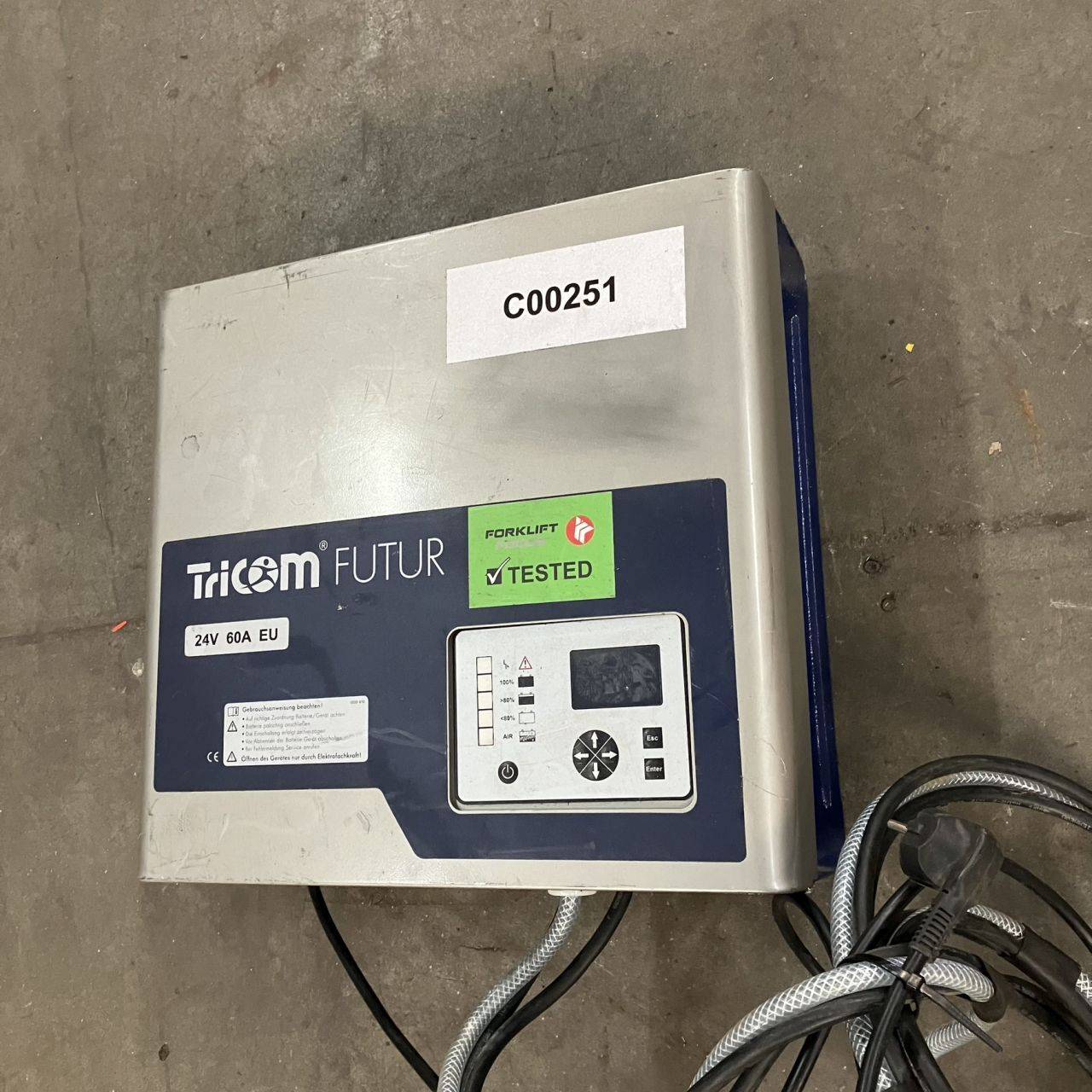 Tricom E 230G24/60 B25-Fp D EU Futur Tricom E 230G24/60 B25-Fp D EU Futur