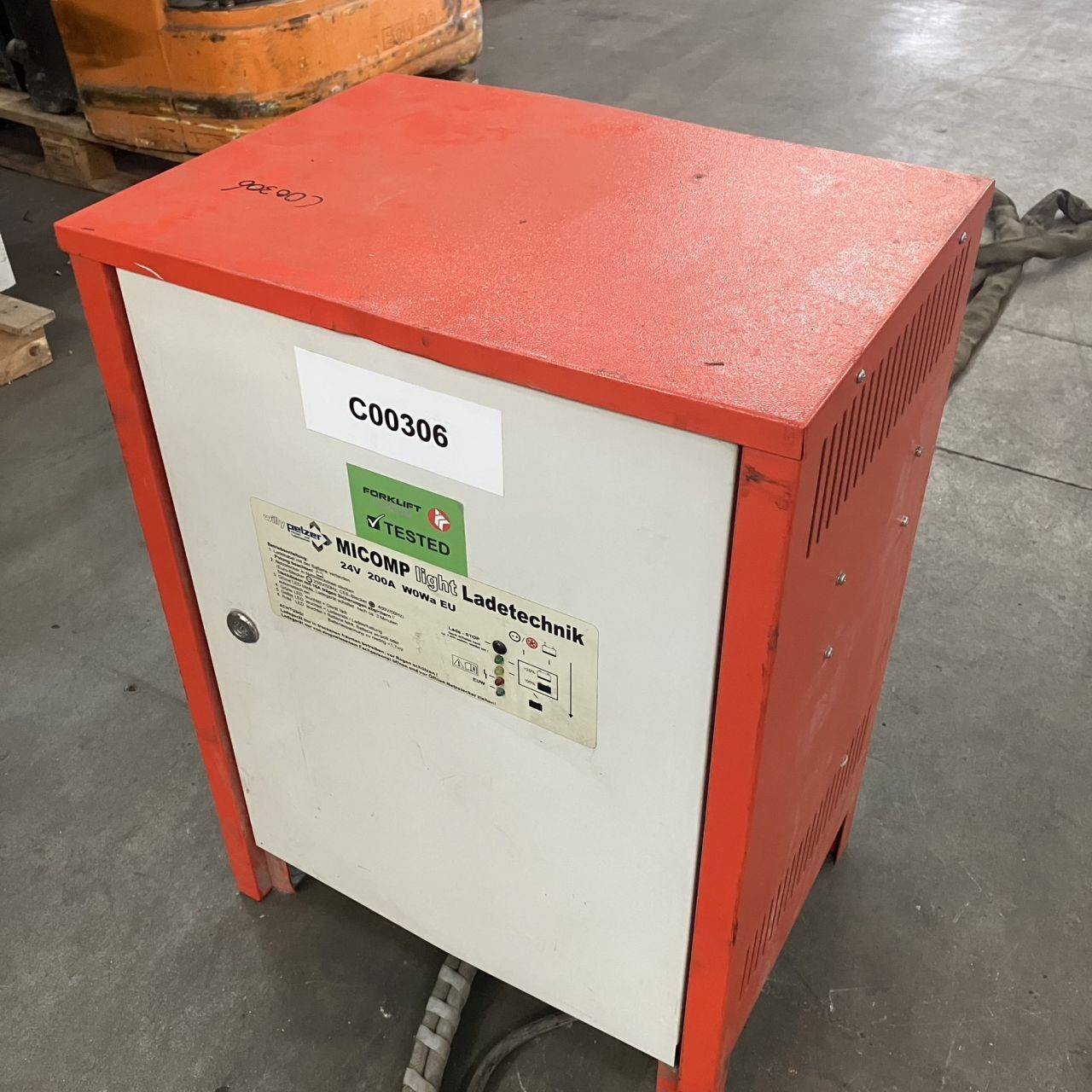 IEB 24V 200A Micomp WoWa EU IEB 24V 200A Micomp WoWa EU