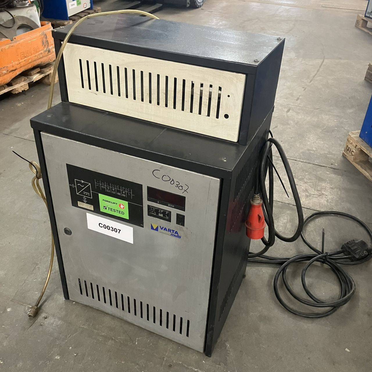 Varta 24V/125A  24V/125A