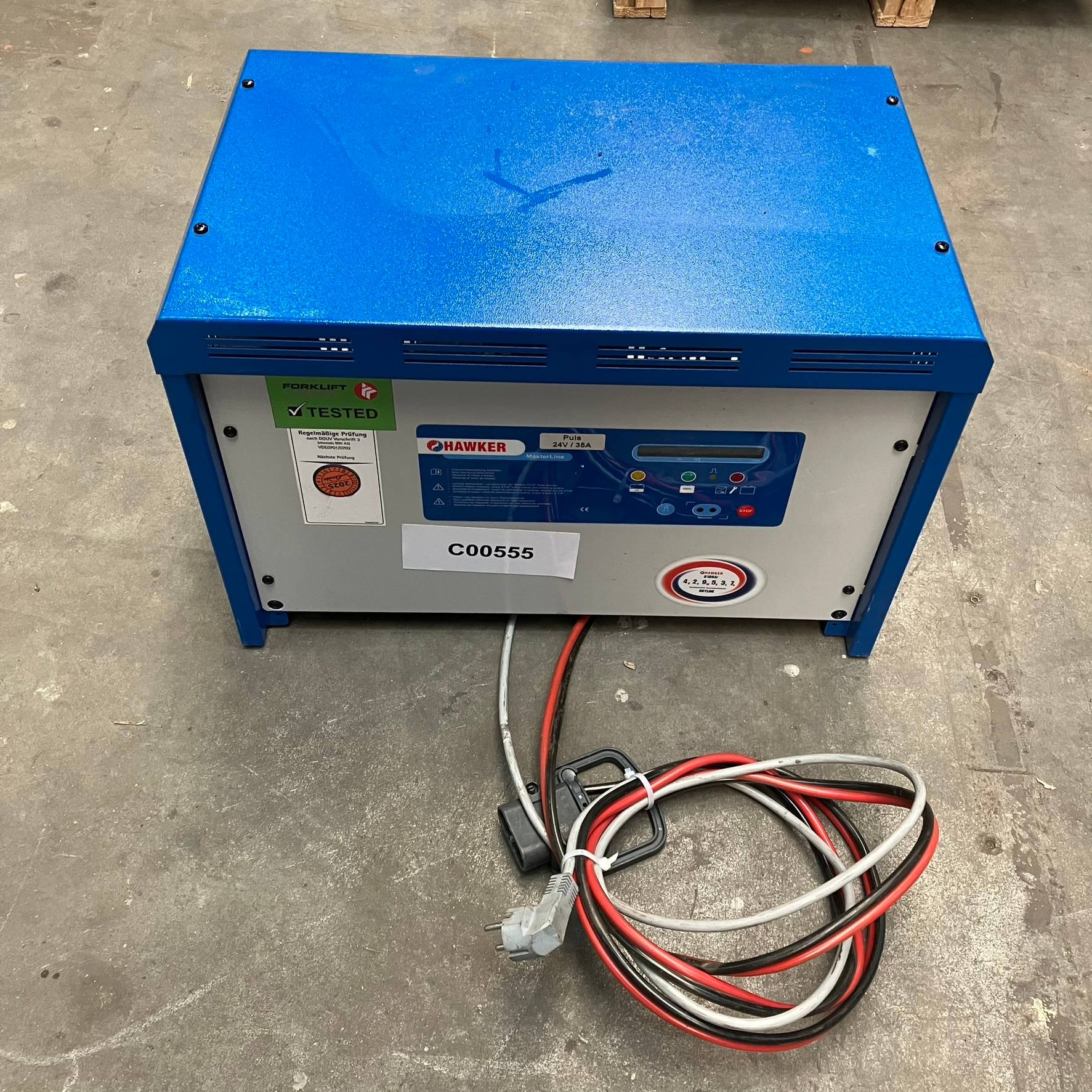 Hawker 24V/35A Hawker 24V/35A