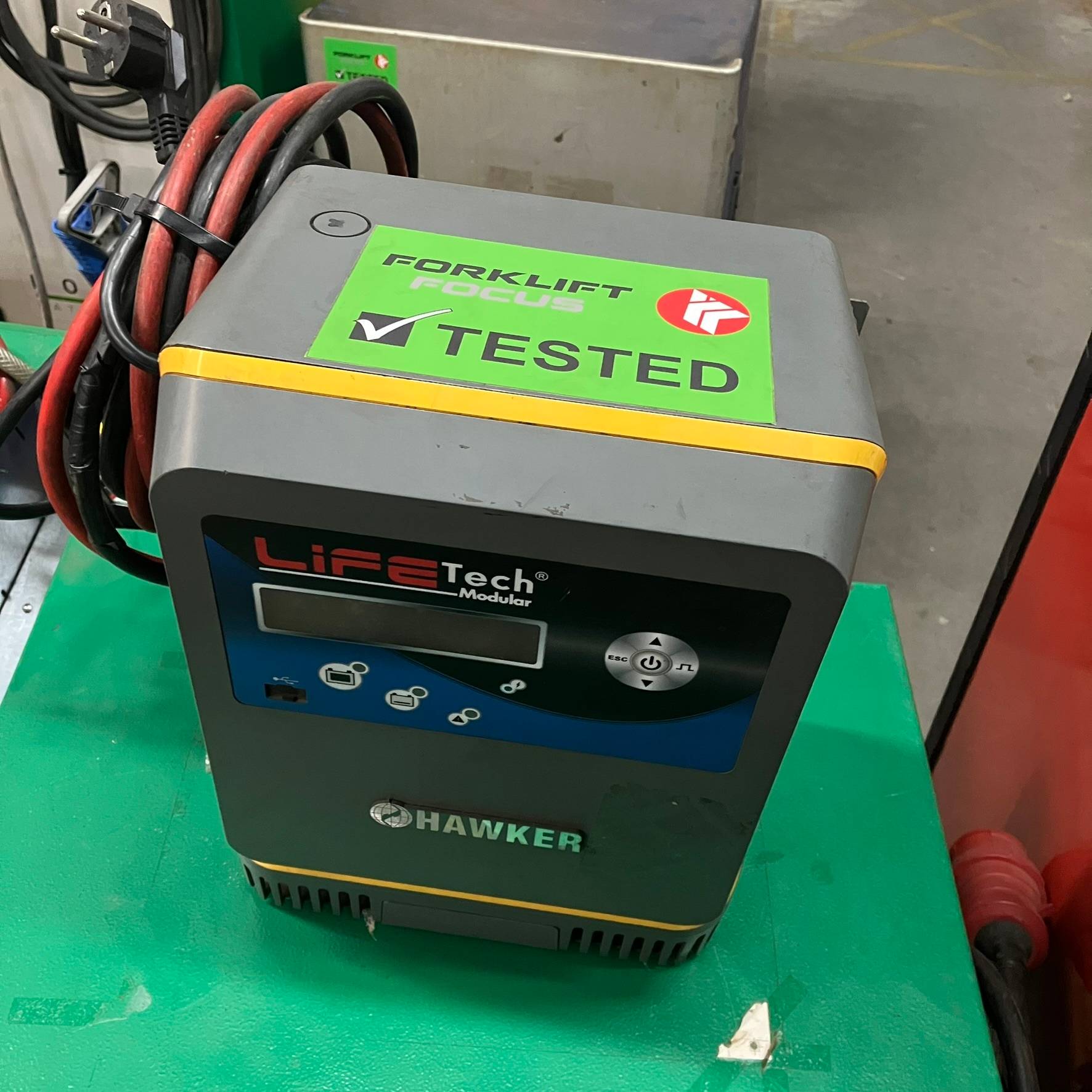 Hawker 24V/70A Hawker 24V/70A Lifetech Modular