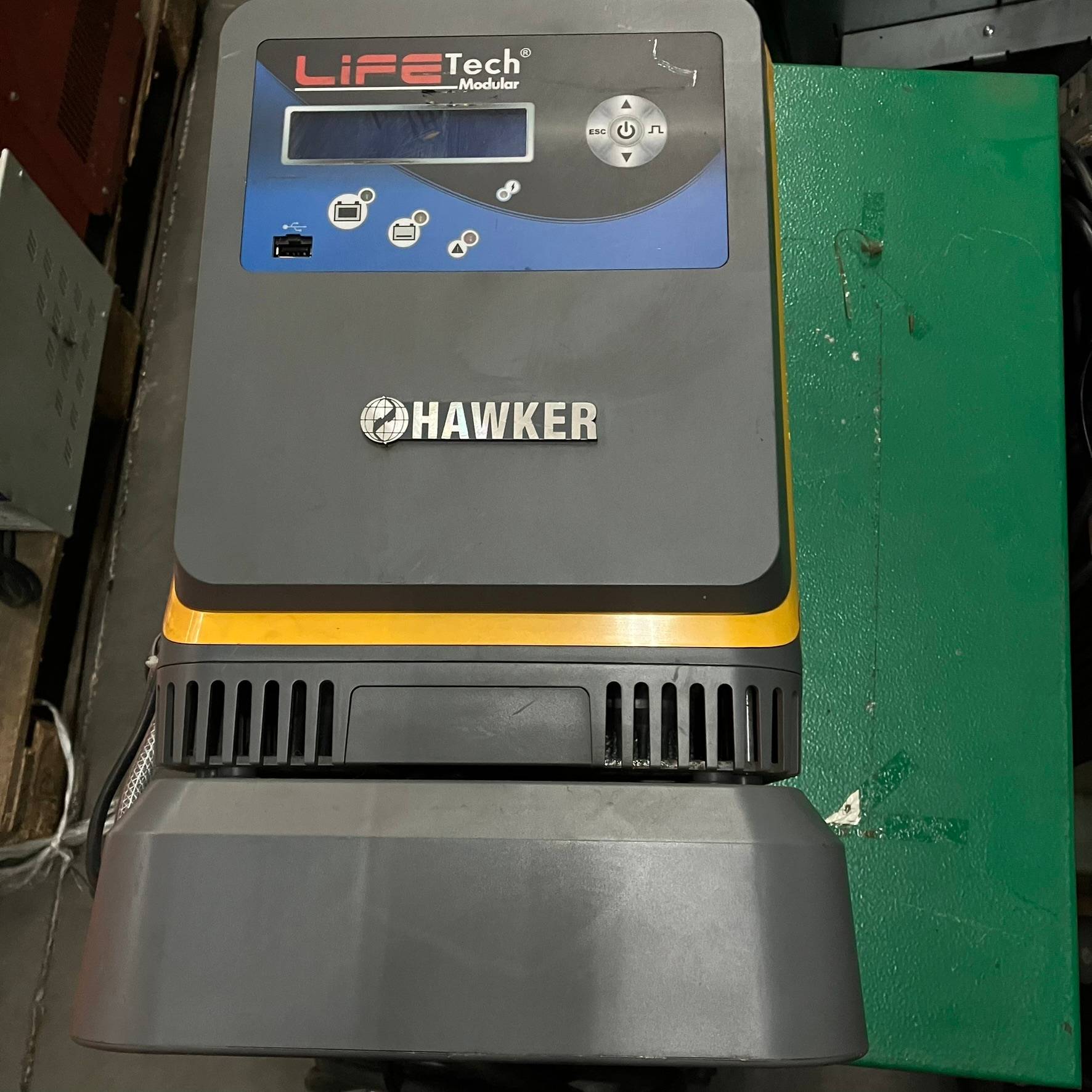 Hawker 24V/72A Hawker 24V/72A Lifetech Modular