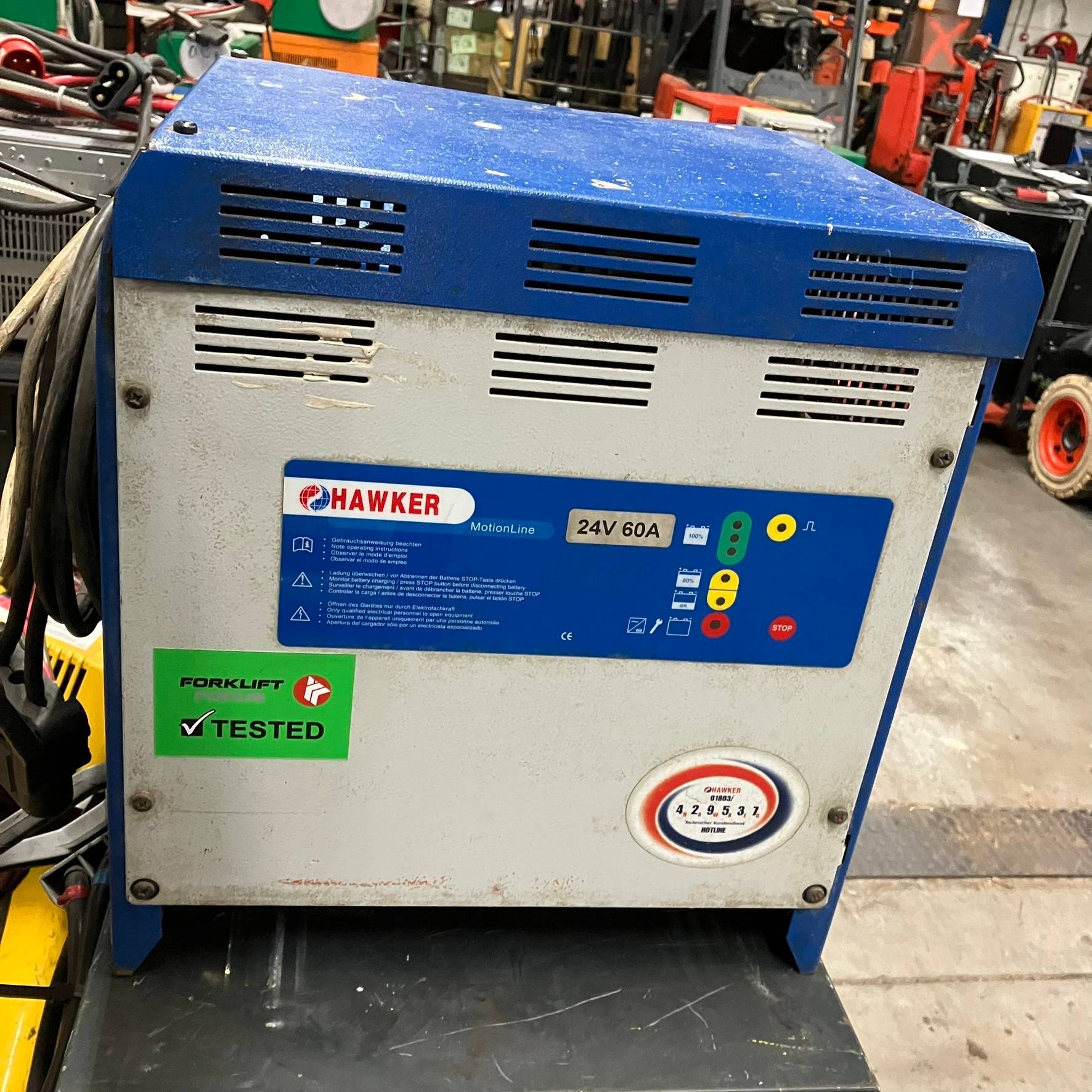 Hawker 24V/60A  Motion Line Hawker 24V/60A  Motion Line