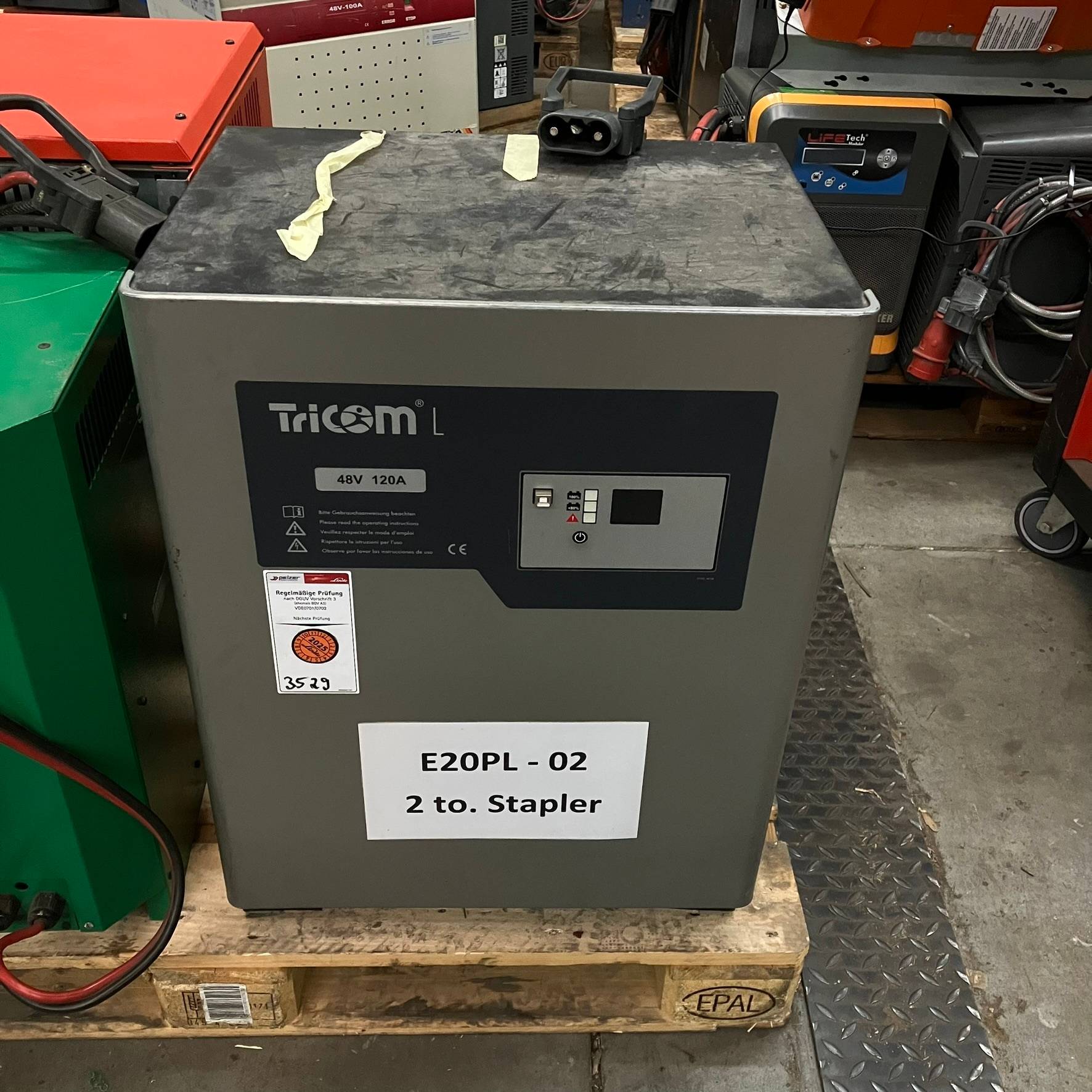 Tricom 48V120A Tricom 48V120A