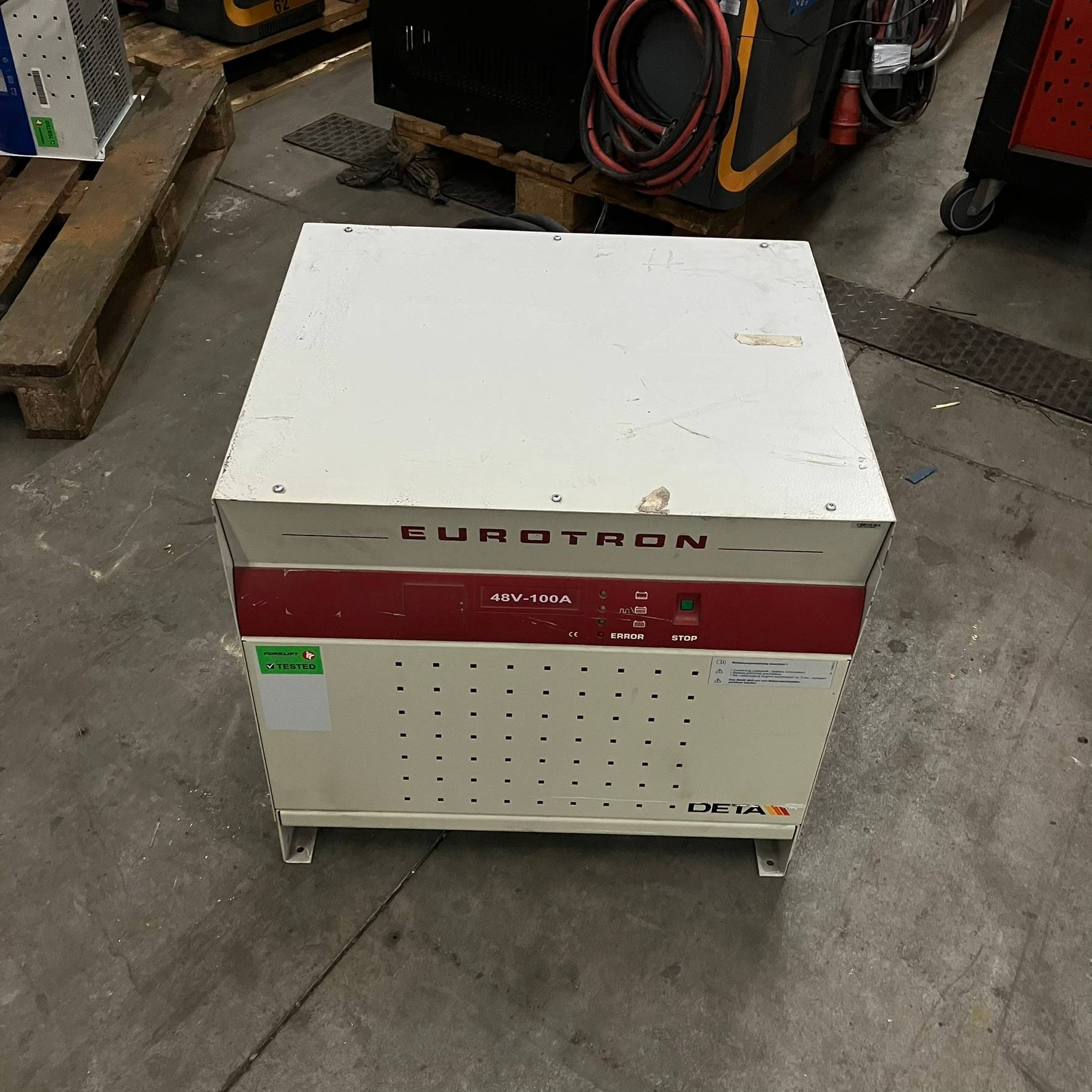 Benning 48V/100A Eurotron Benning 48V/100A Eurotron