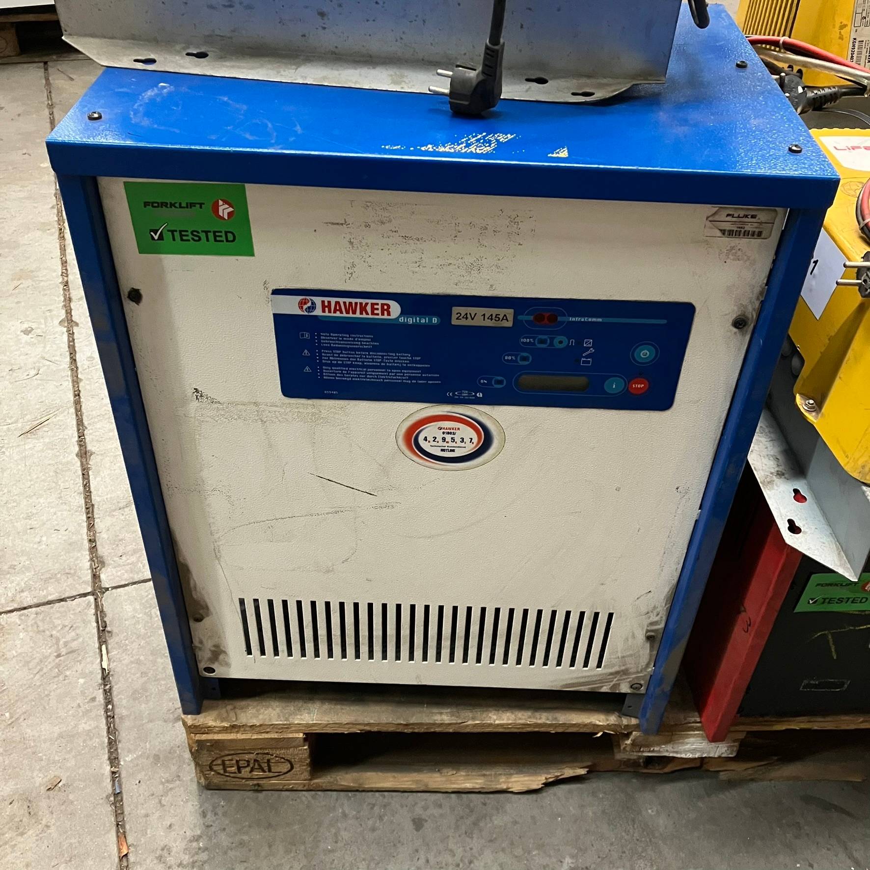 Hawker 24V/145A Digital D Hawker 24V/145A Digital D