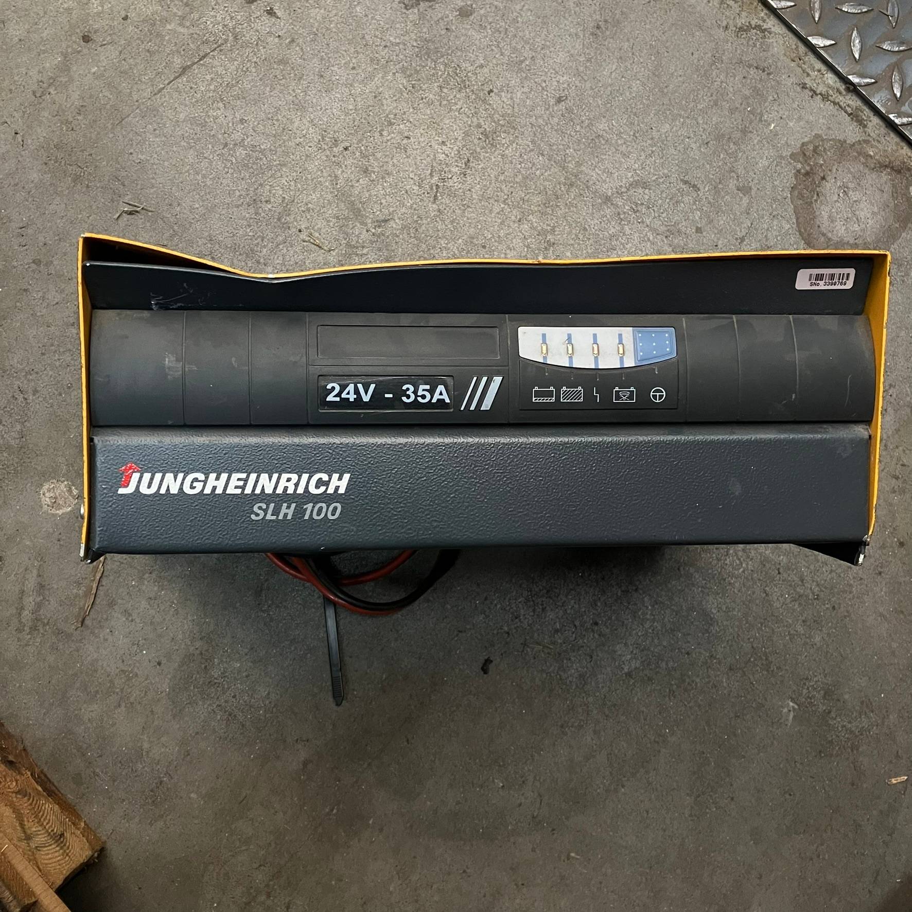Jungheinrich 24V/35A SLH 100 Jungheinrich 24V/35A SLH 100