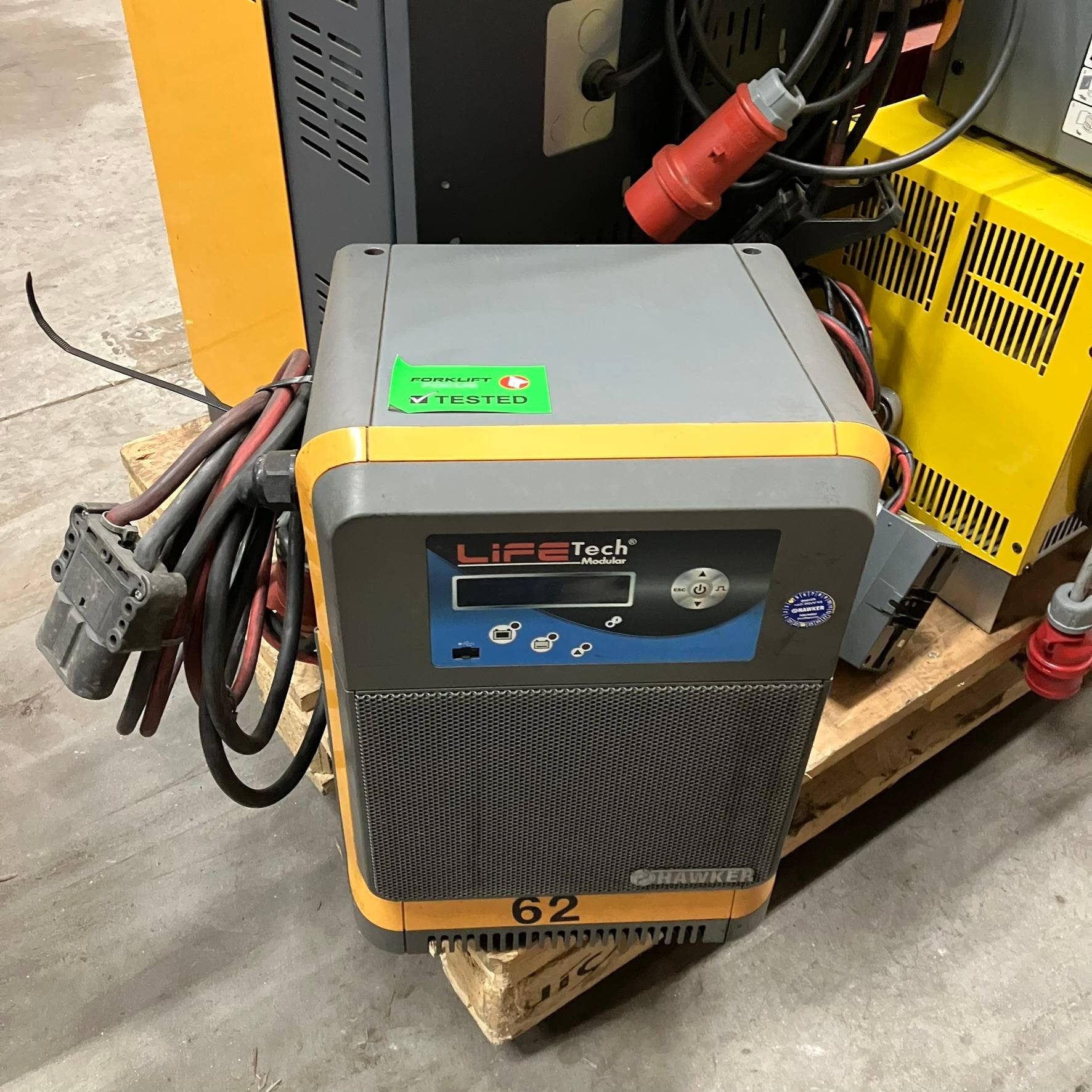 Hawker 48V/70A Lifetech Modular Hawker 8V/70A Lifetech Modular