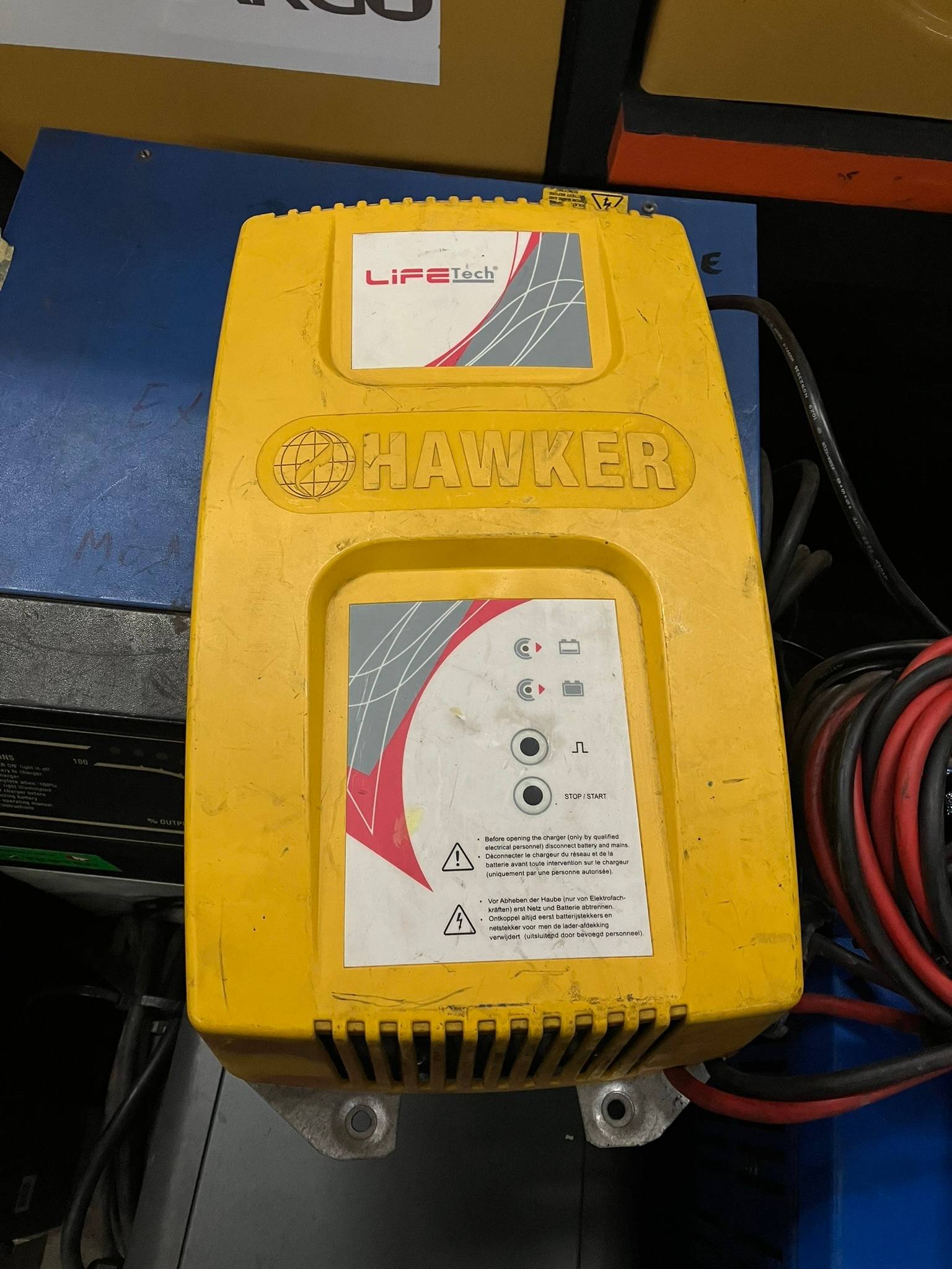 Hawker Life Tech 24V/60A Hawker 24V/60A Life Tech