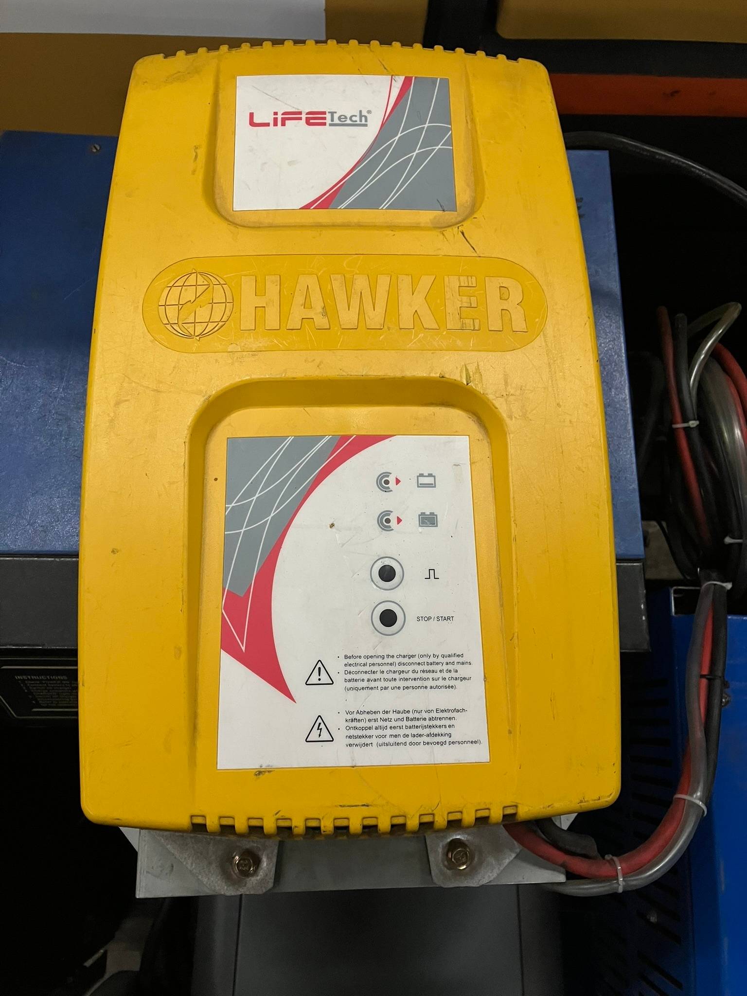 Hawker Life Tech 24V/70A Hawker 24V/70A Life Tech