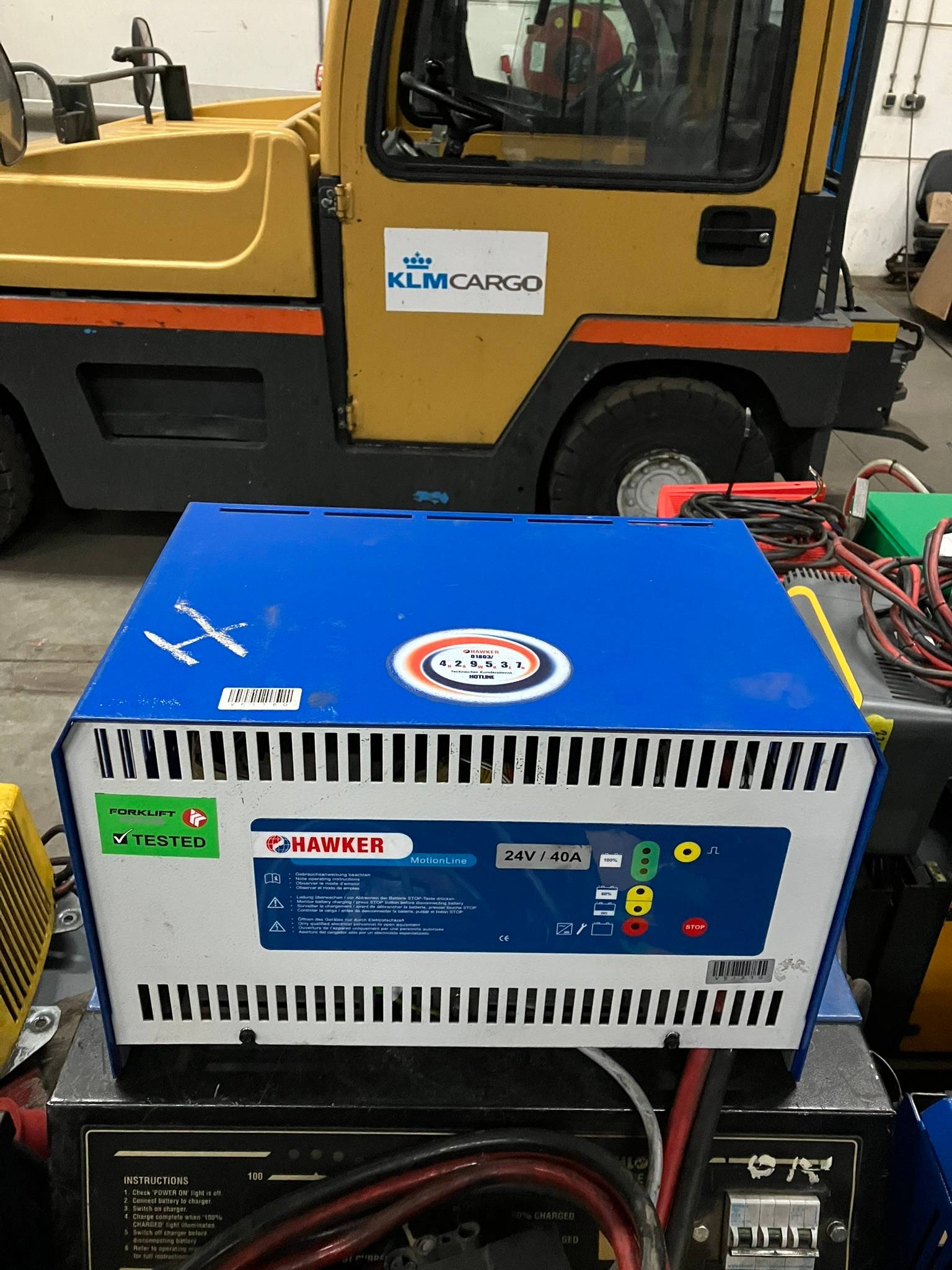 Hawker Motion Line 24V/40A Hawker 24V/40A Motion Line