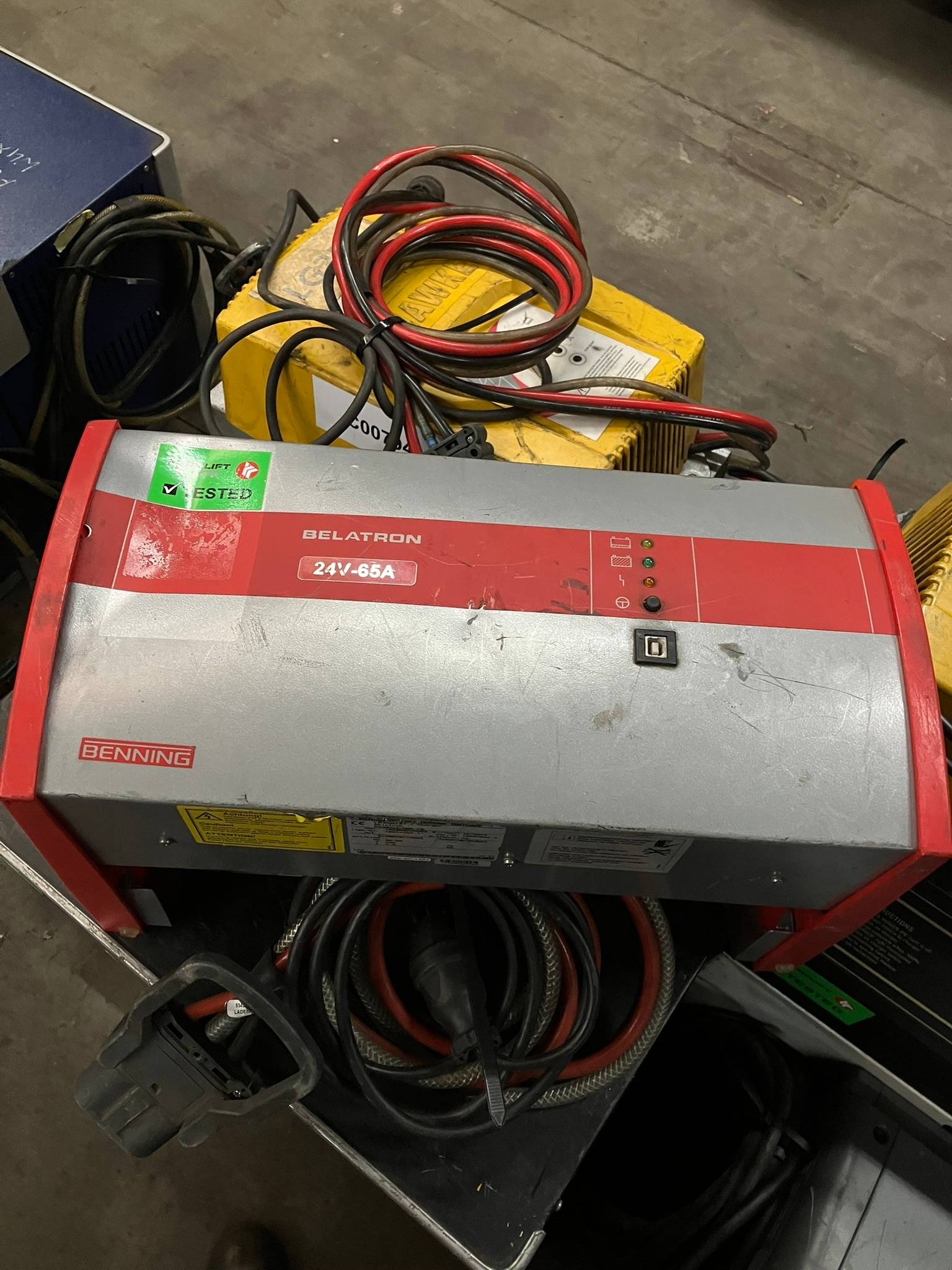 Benning Belatron 24V/65A Benning Belatron 24V/65A