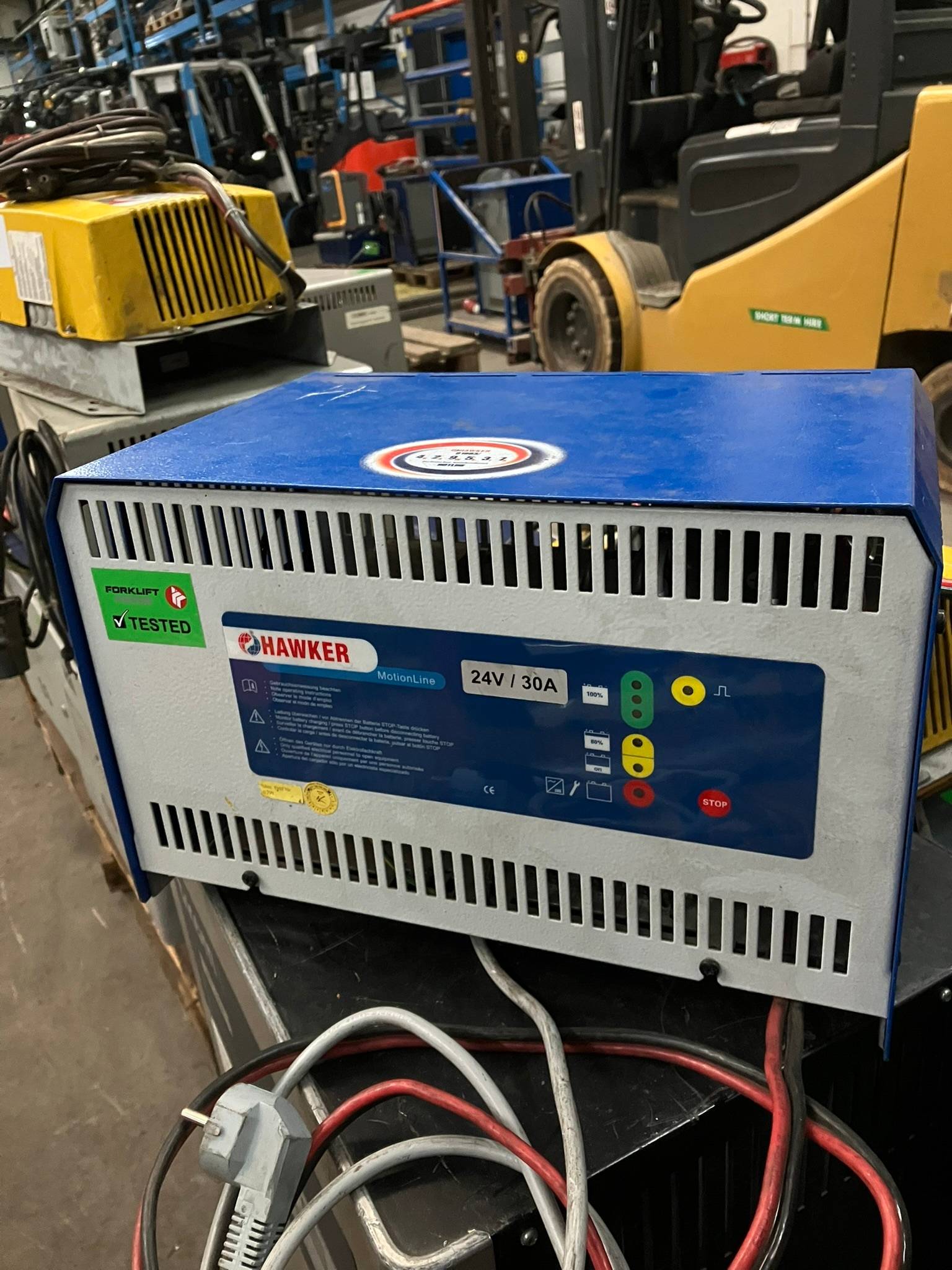 Hawker Motion Line 24V/30A Hawker Motion Line 24V/30A