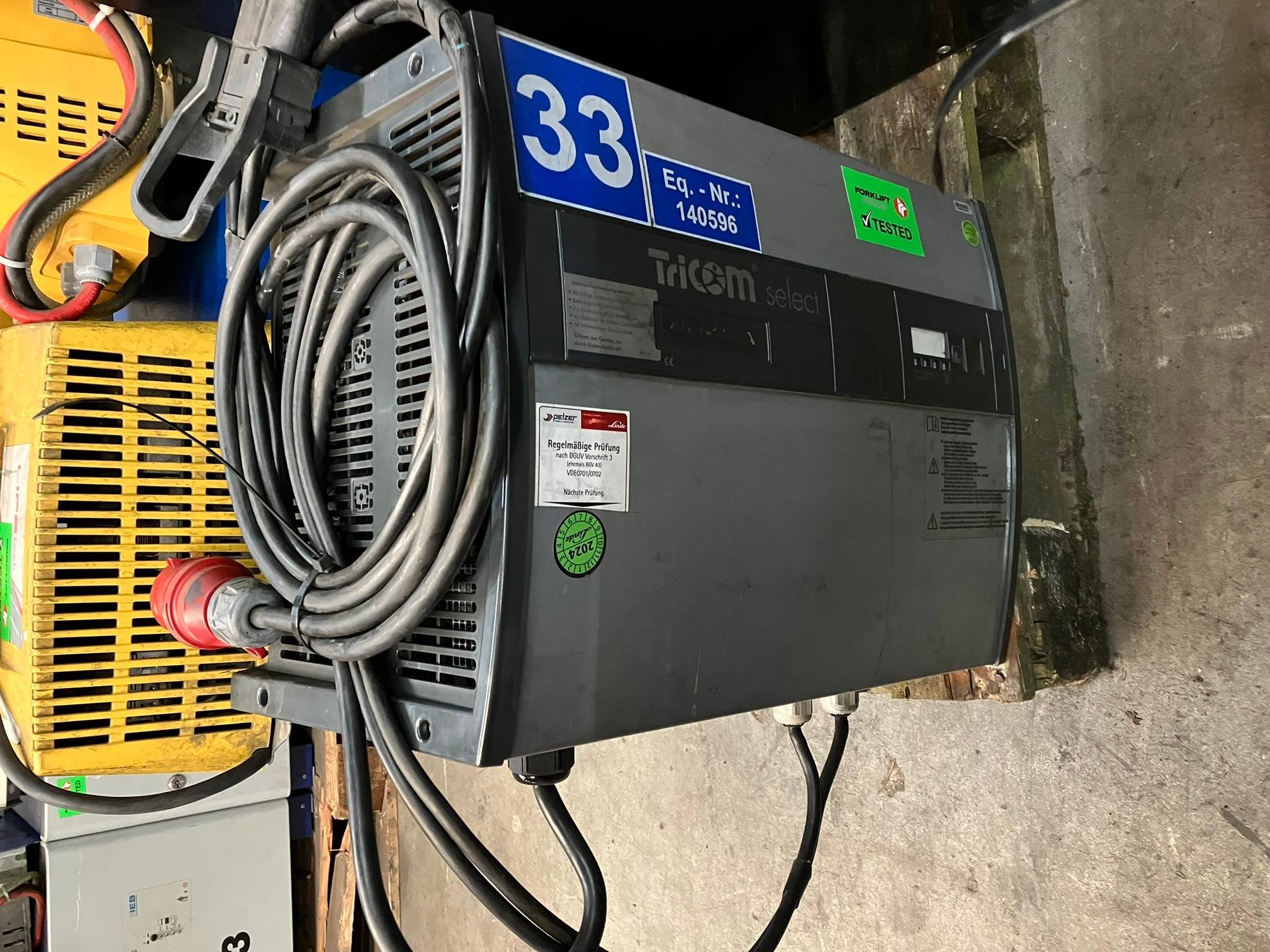 Tricom Select 48V/100A Tricom Select 48V/100A