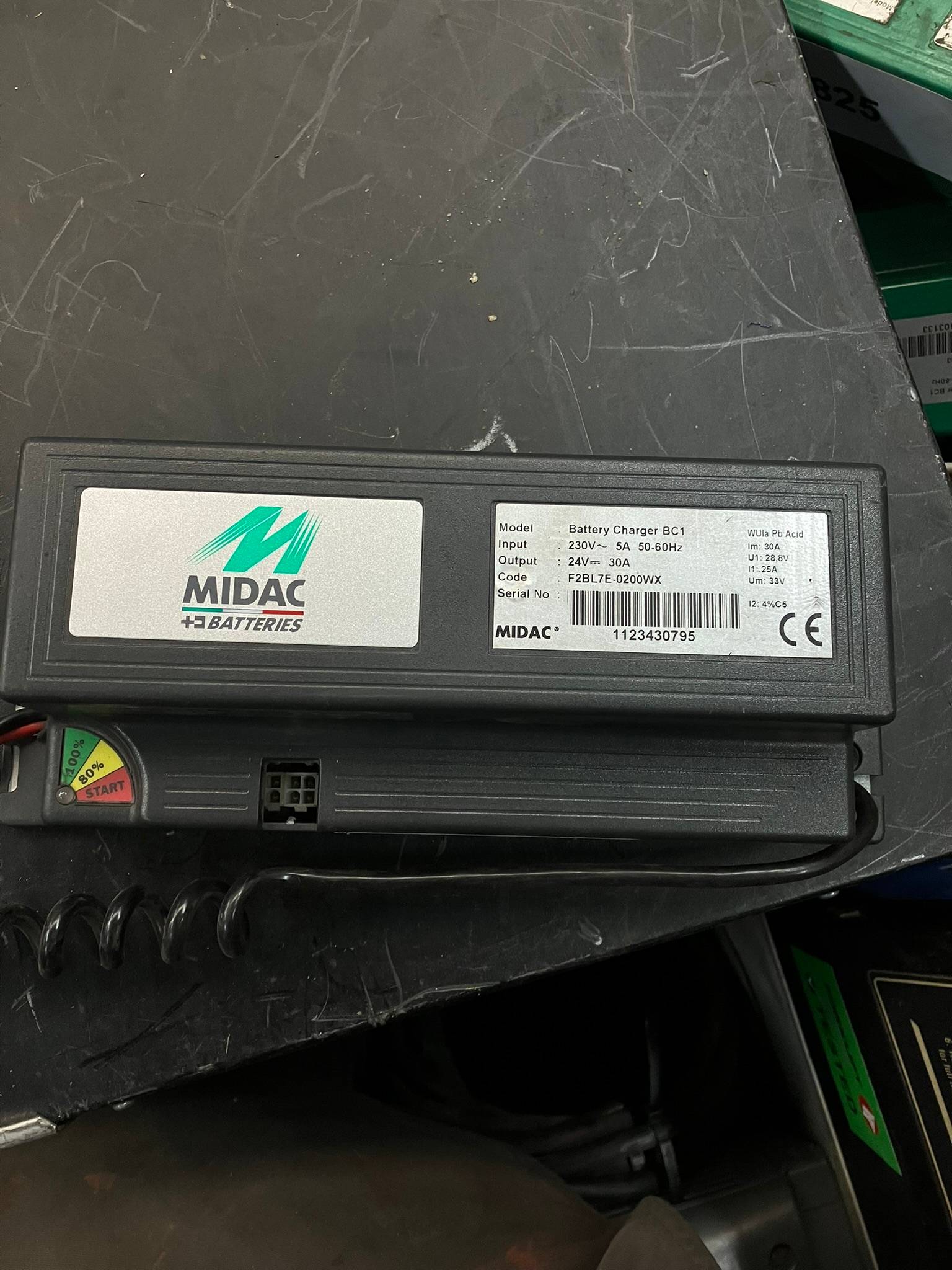 Midac BC1 24V/30A Midac BC1 24V/30A