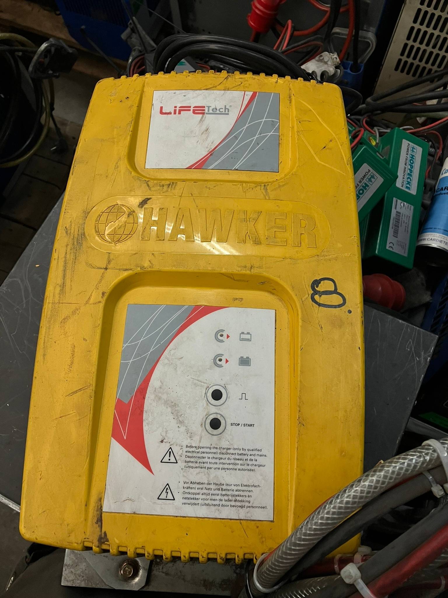 Hawker Life Tech 24V/50A Hawker 24V/50A Life Tech