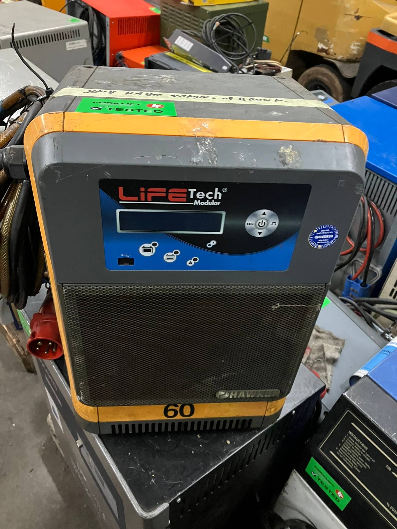 Hawker Life Tech Modular 48V/120A Hawker 48V/120A Life Tech Modular