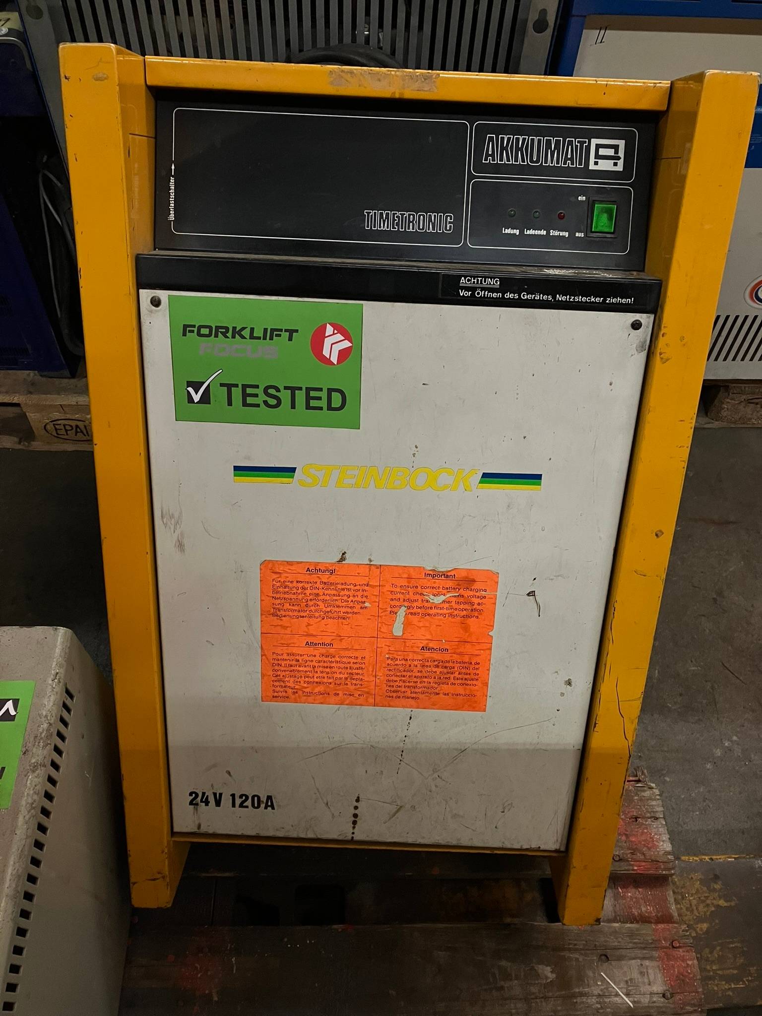 Jungheinrich Akkumat Timetronic 24V/120A Jungheinrich 24V/120A Akkumat Timetronic