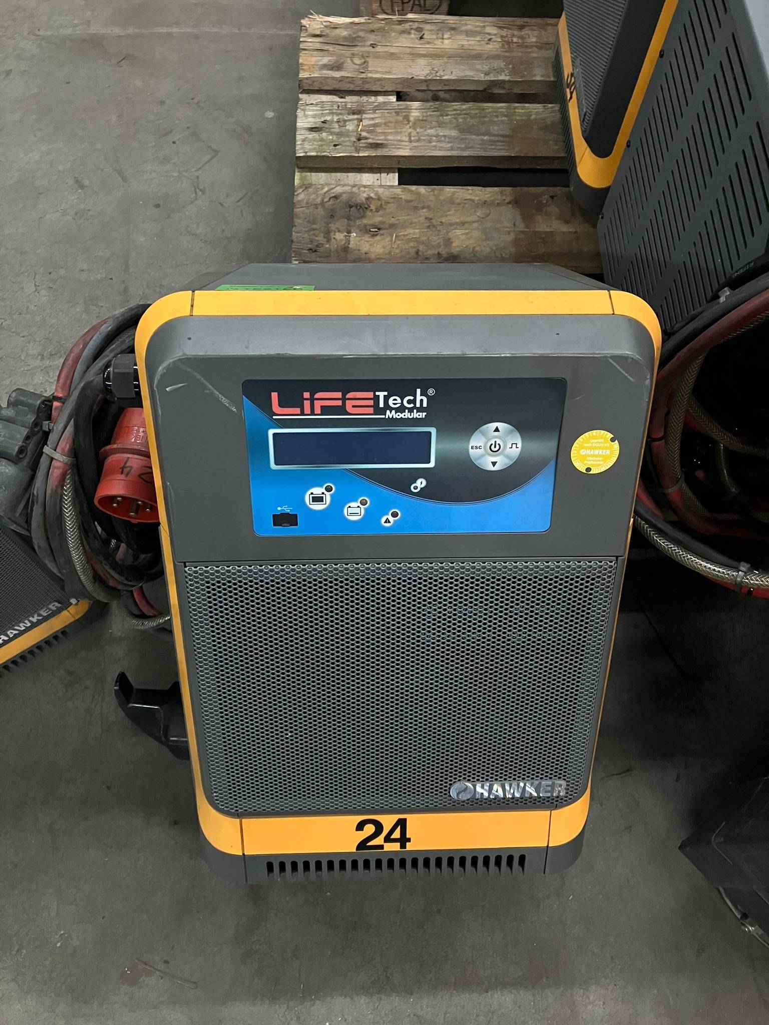 Hawker Lifetech Modular 48V/120A Hawker 48V/120A Lifetech Modular
