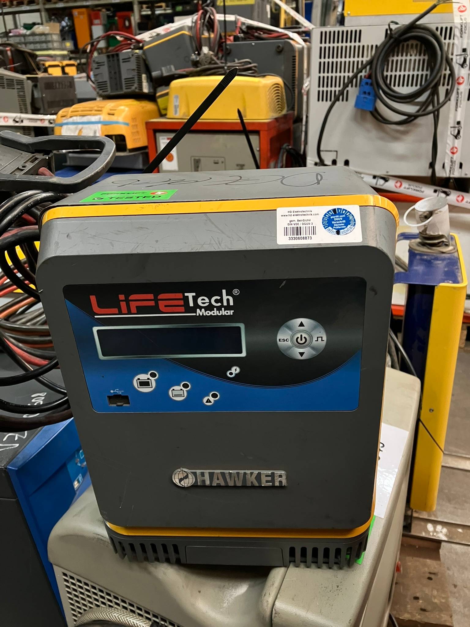 Hawker Lifetech Modular 24V/72A Hawker 24V/72A Lifetech Modular