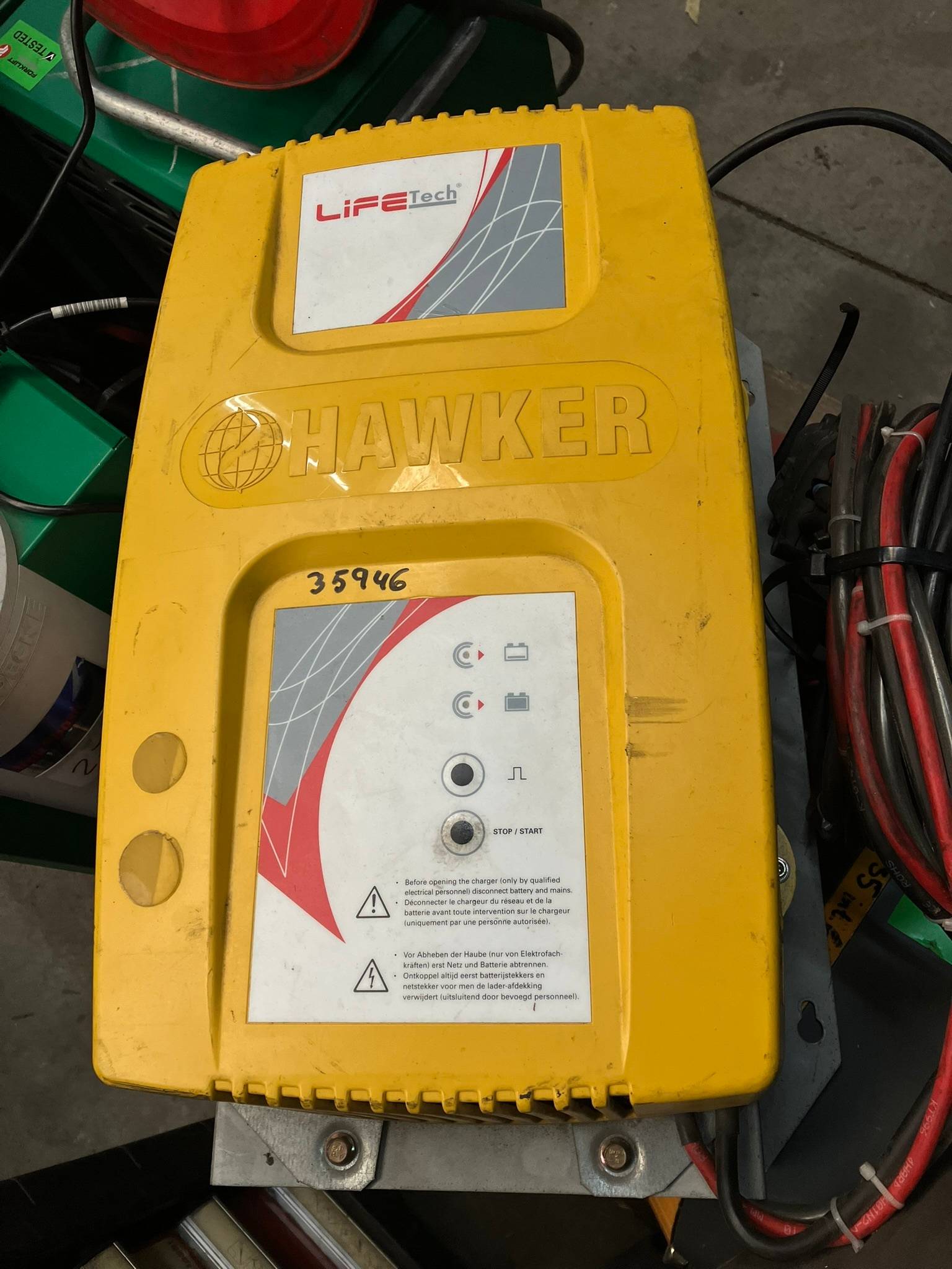 Hawker Lifetech Modular 24V/50A Hawker 24V/50A Lifetech Modular