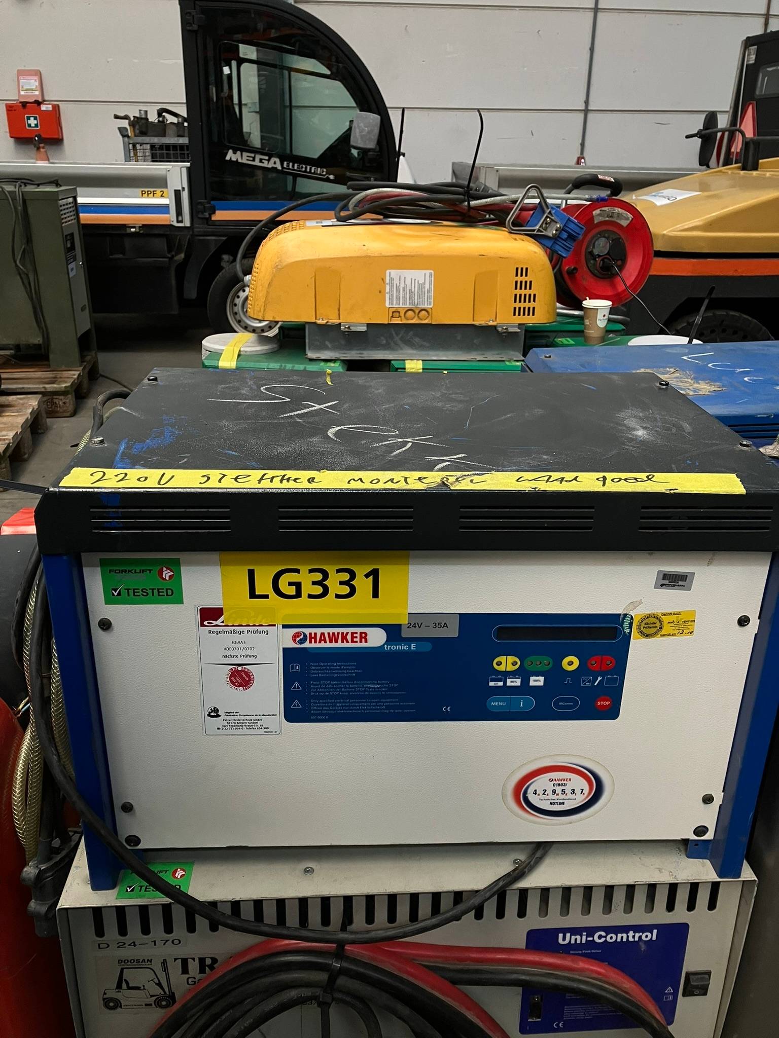 Hawker Tronic E 24V/35A Hawker 24V/35A Tronic E