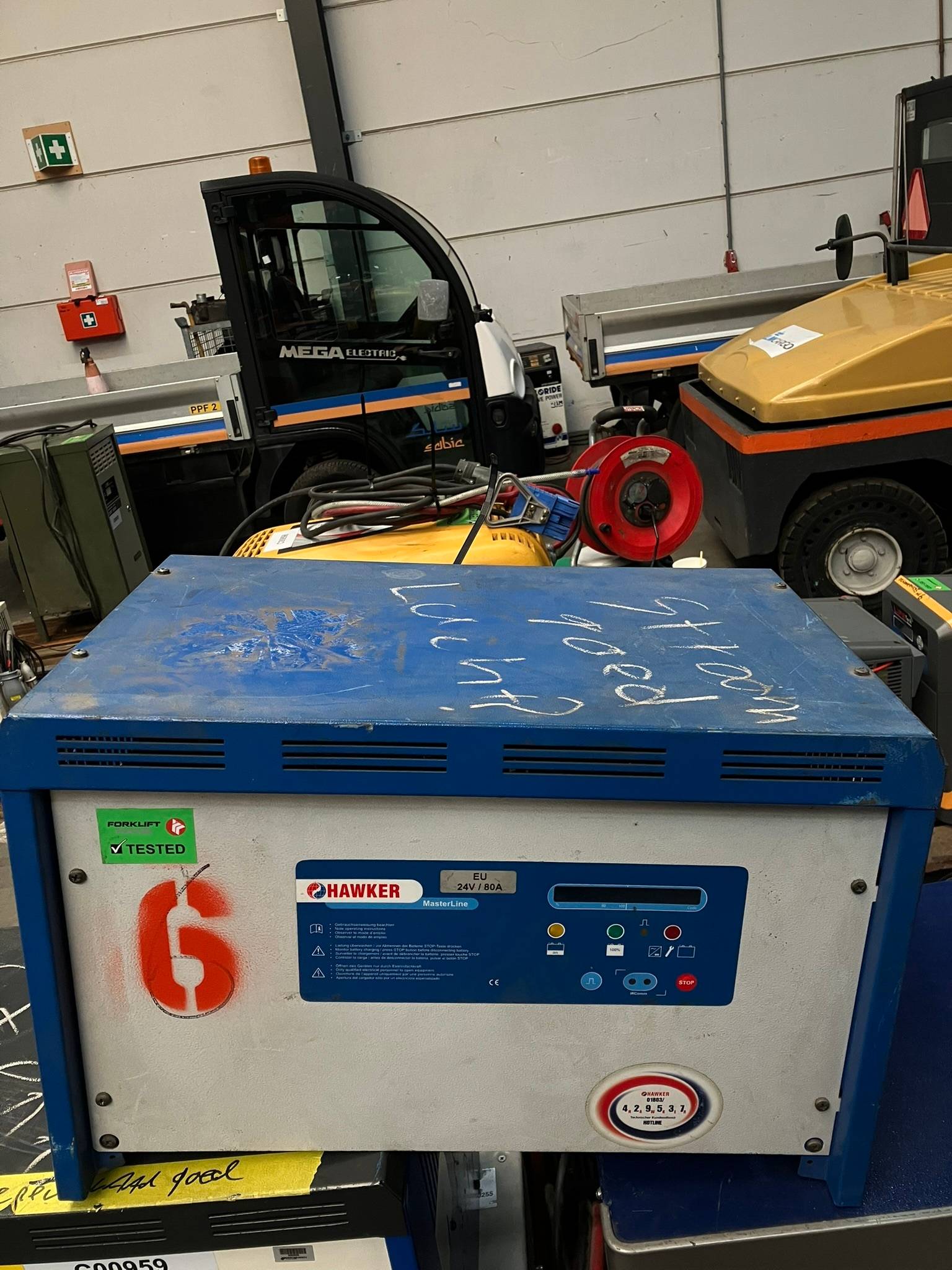 Hawker Master Line 24V/80A Hawker 24V/80A Master Line