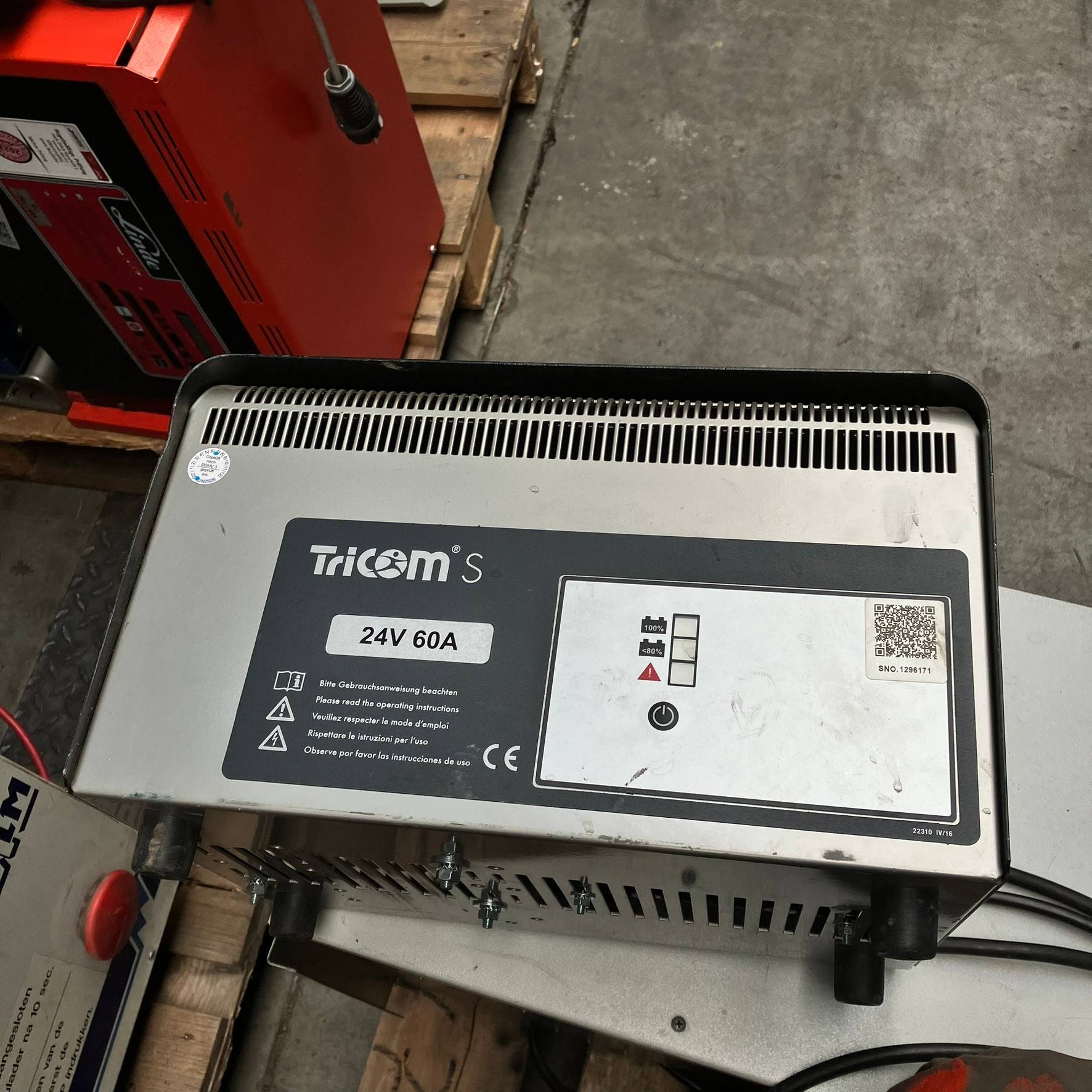 Tricom S 24V/60A Tricom 24V/60A