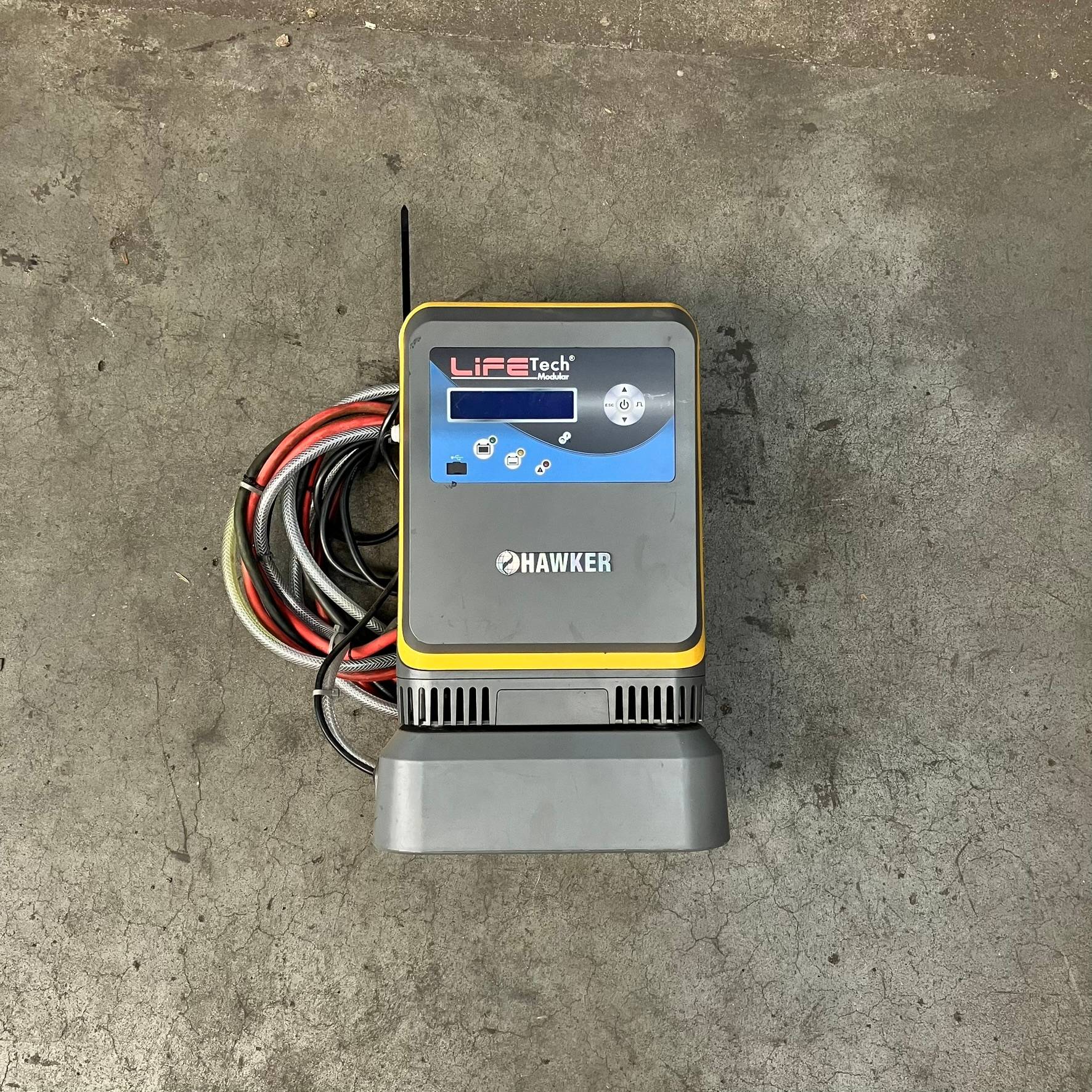 Hawker Lifetech Modular 24V/72A Hawker Lifetech Modular
