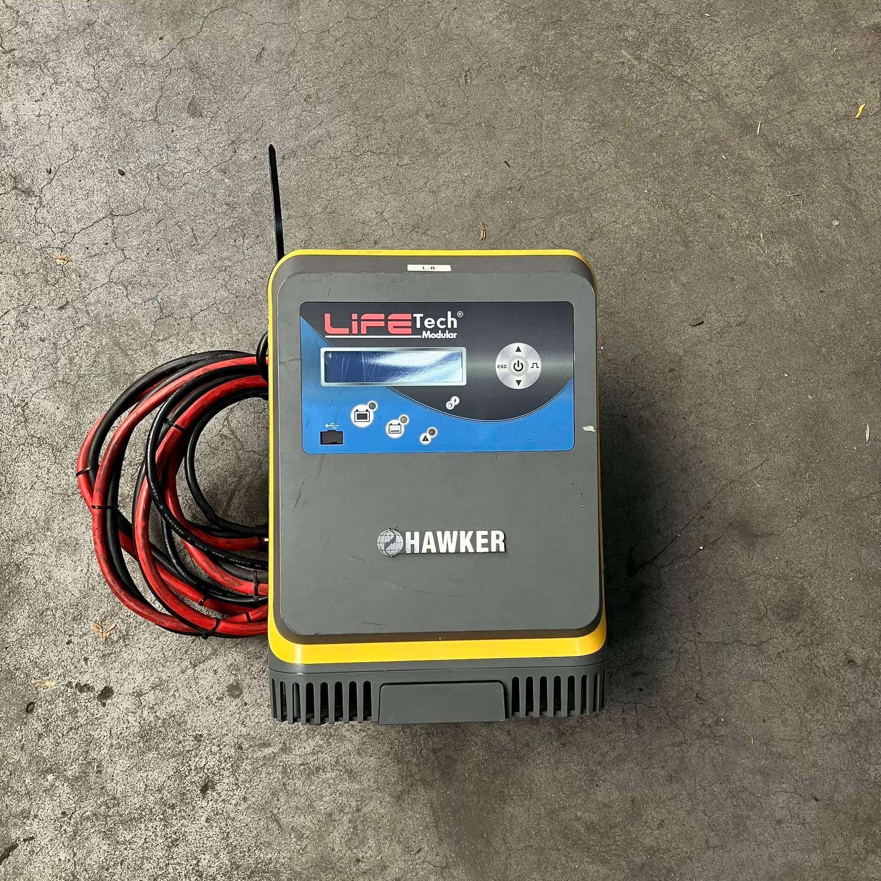 Hawker Lifetech Modular 24V/72A Hawker Lifetech Modular