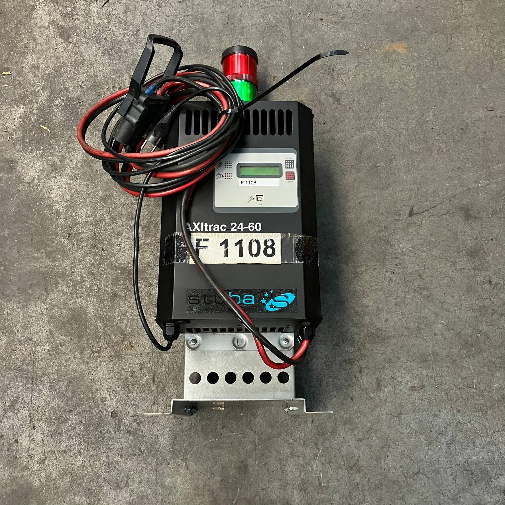 Axima AXItrac 24V/60A Axima AXItrac