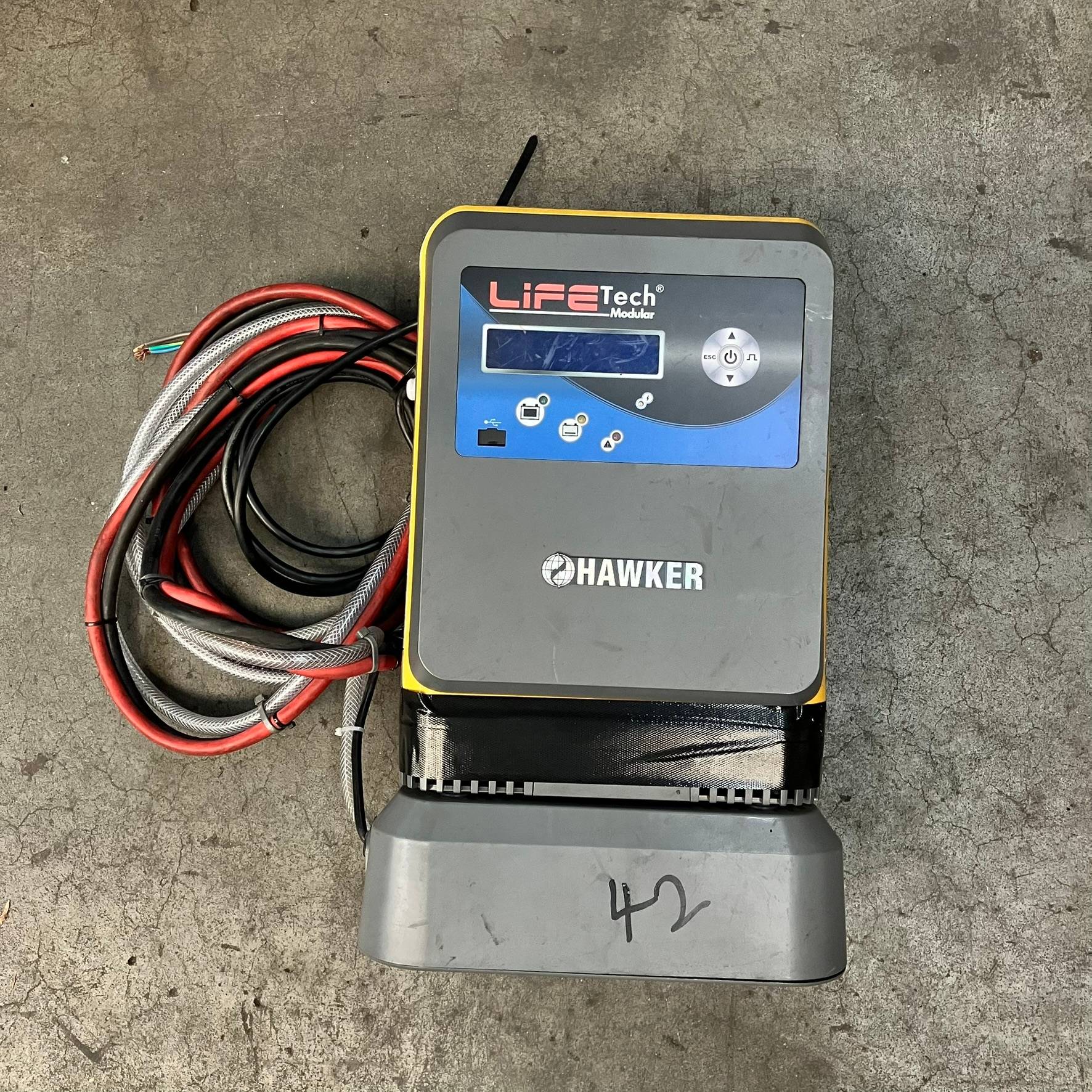 Hawker Lifetech Modular 24V/72A Hawker Lifetech Modular