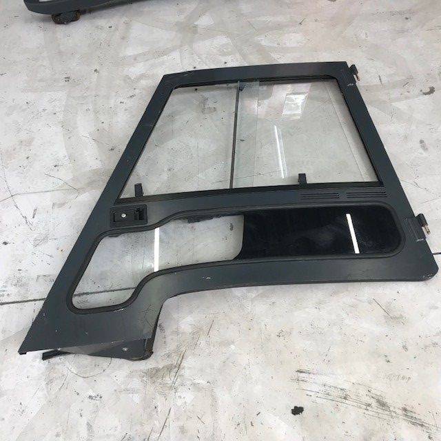 Left door for Linde  series 387 Linde E25L/E30L/E35L/E25HL-600/E30HL-600/E35HL-600 (3874379111)