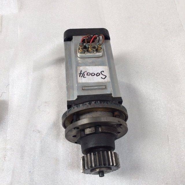 Steering motor for Caterpillar Caterpillar NR 16K (RL450802)