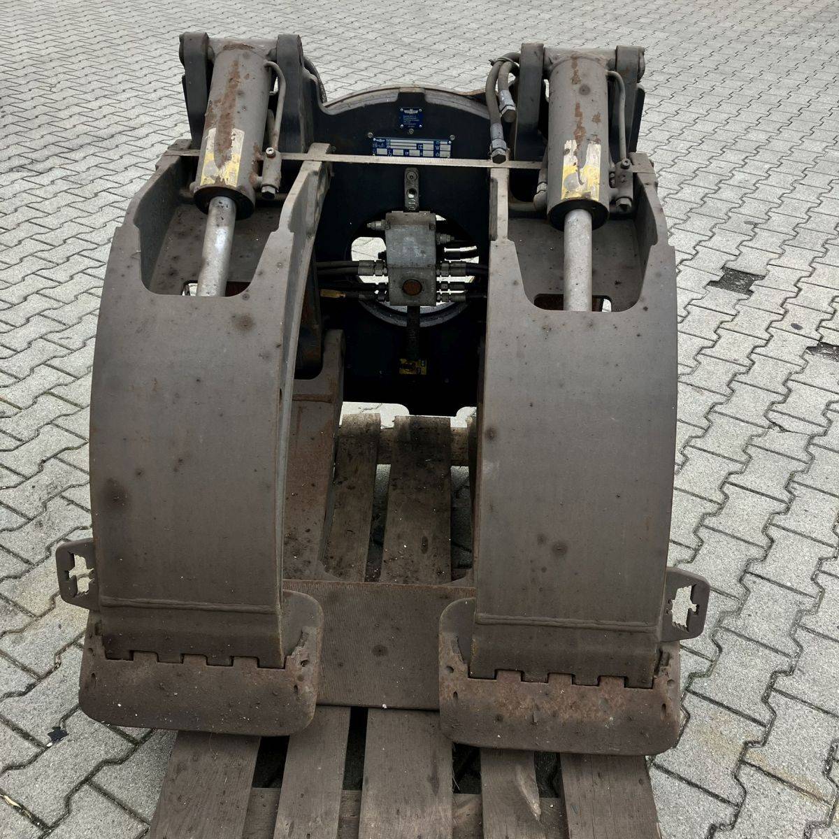 Roll Clamp Cascade 25H-RDP-BO11-172 RO